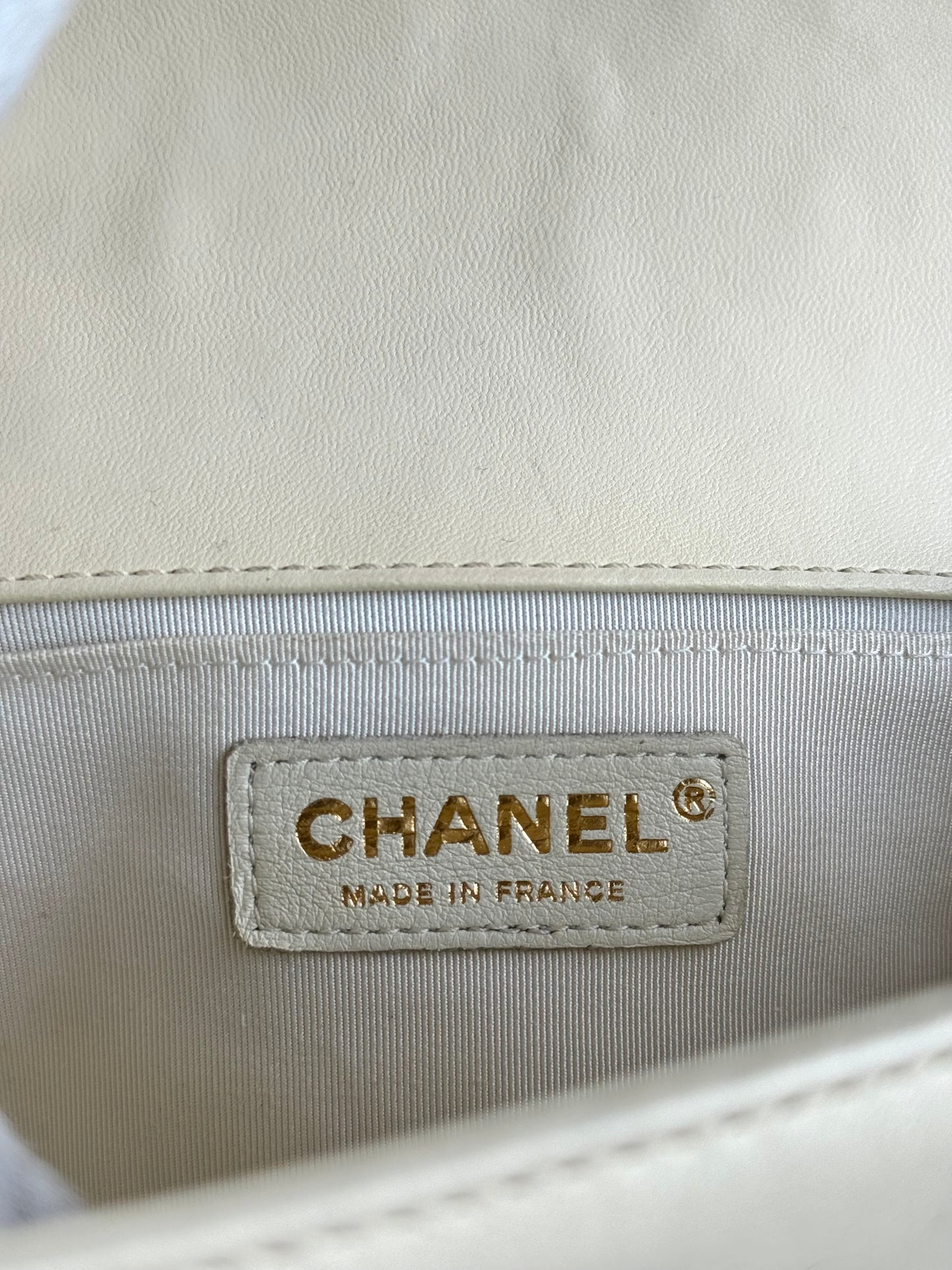 Pre-owned Chanel Boy Medium Embossed Cream Leather Bag
