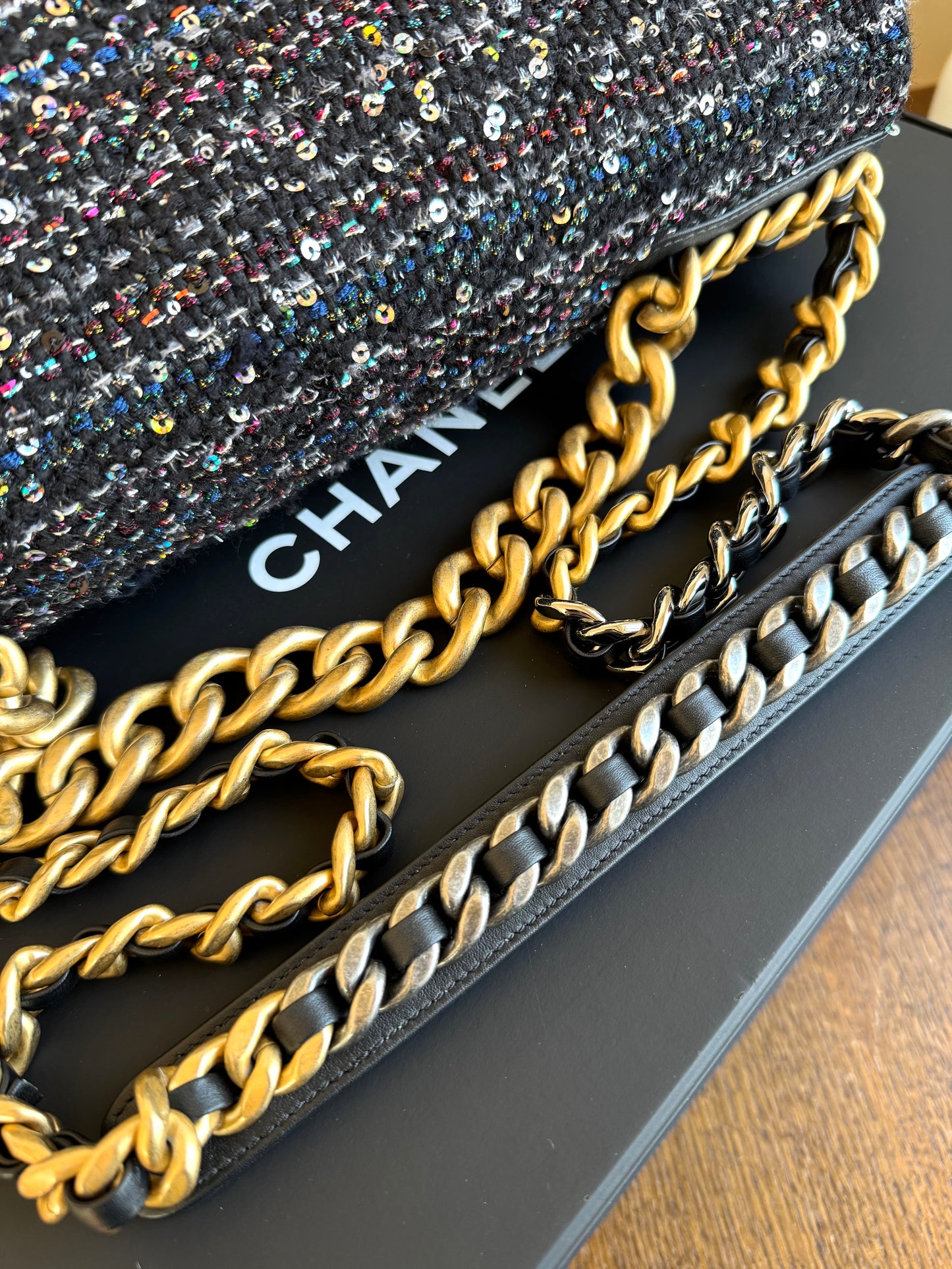Pre-owned Chanel 19 Maxi Black Tweed Sequins Flap Bag
