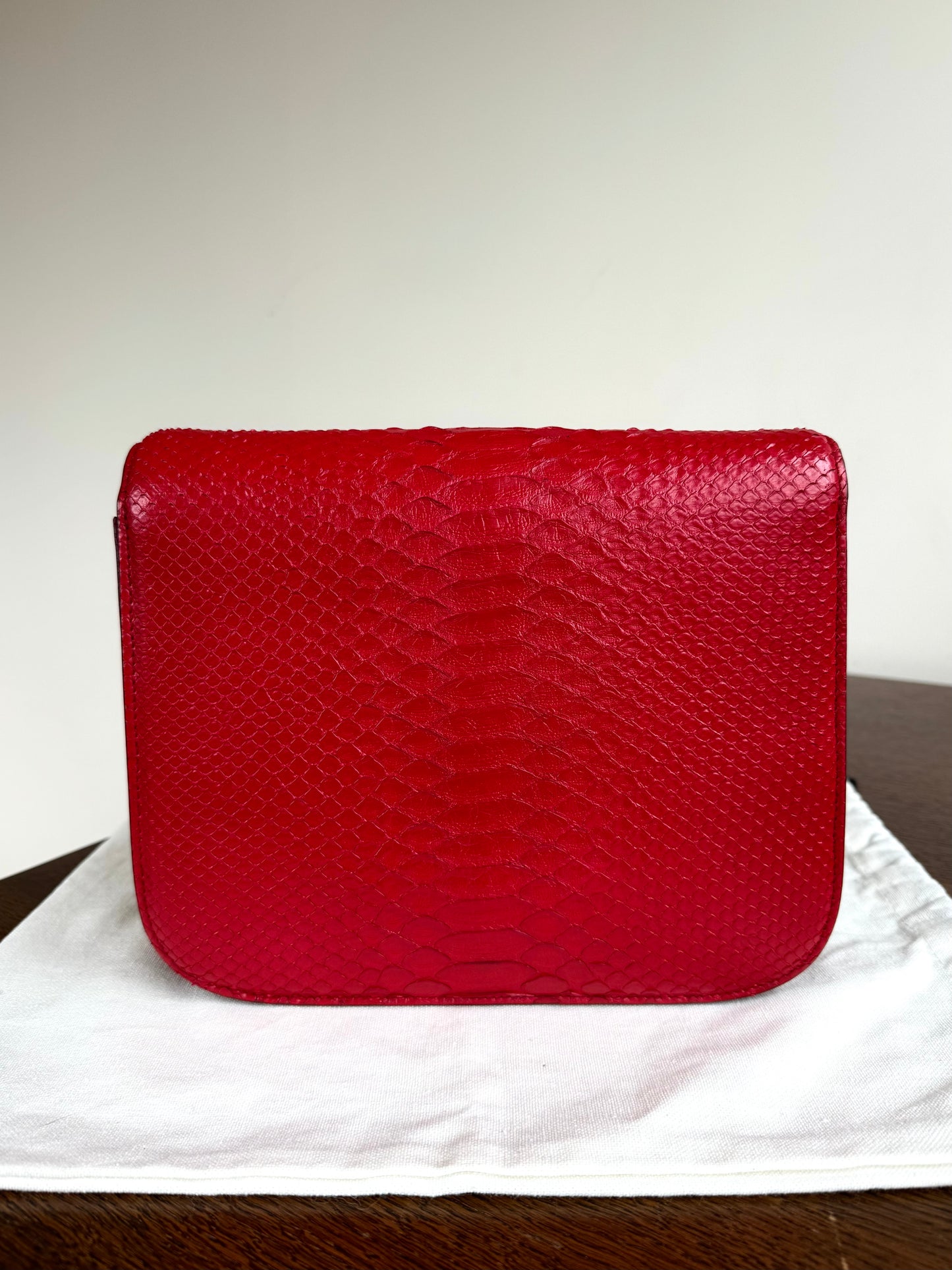 Pre-owned Céline Classic Box Medium Red Python Bag