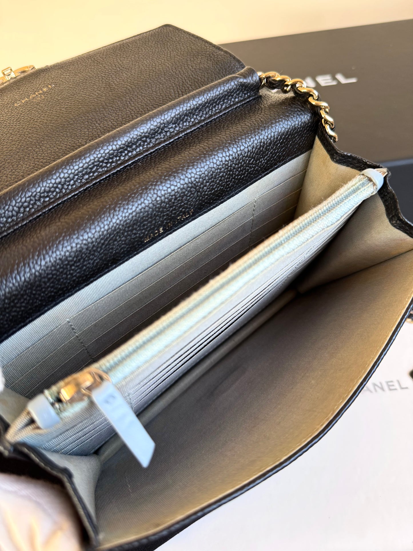 Pre-owned Chanel Thread Around Black Caviar WOC Bag
