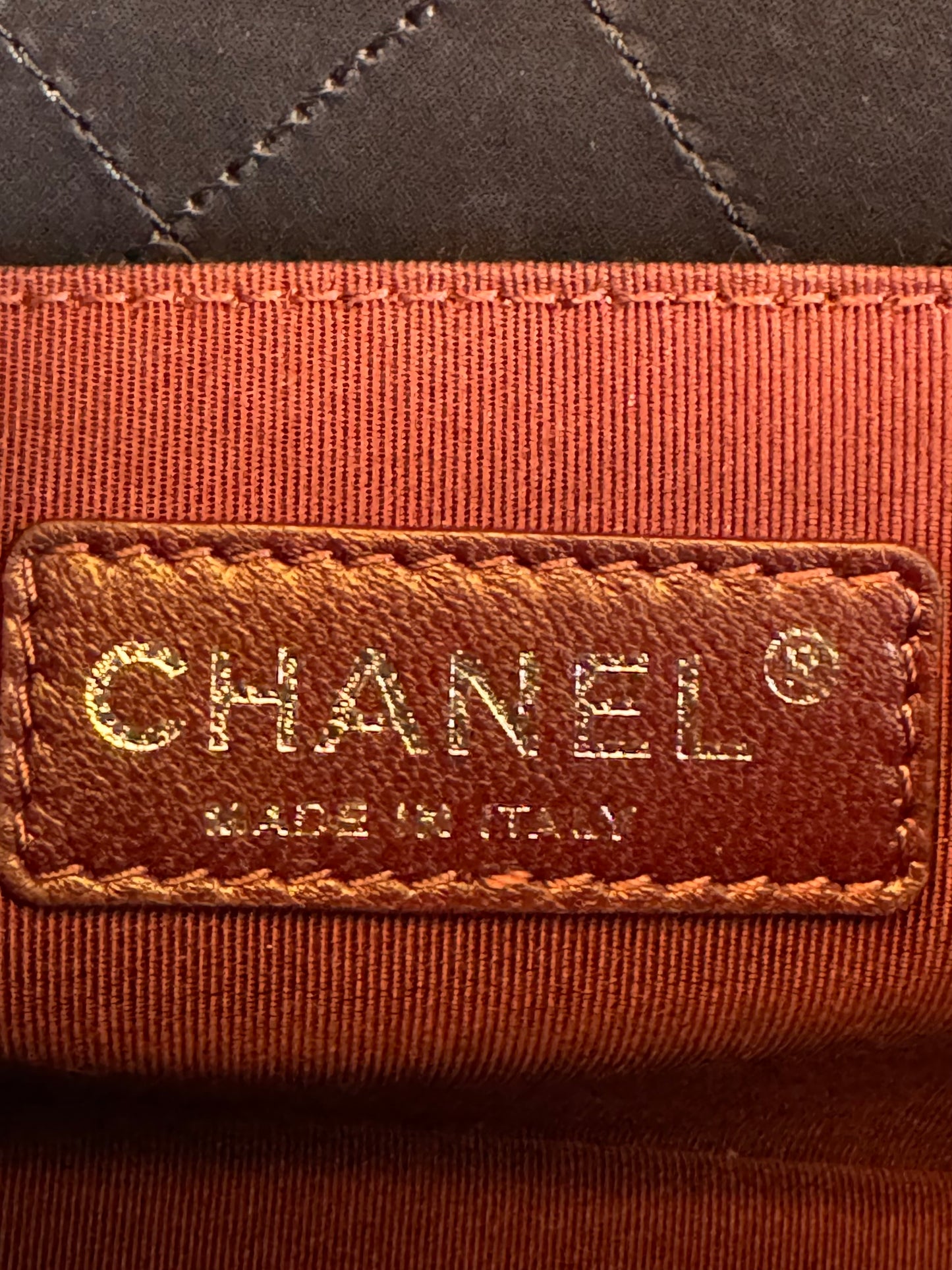 Pre-owned Chanel Boy Medium Shearling Navy White Flap Bag