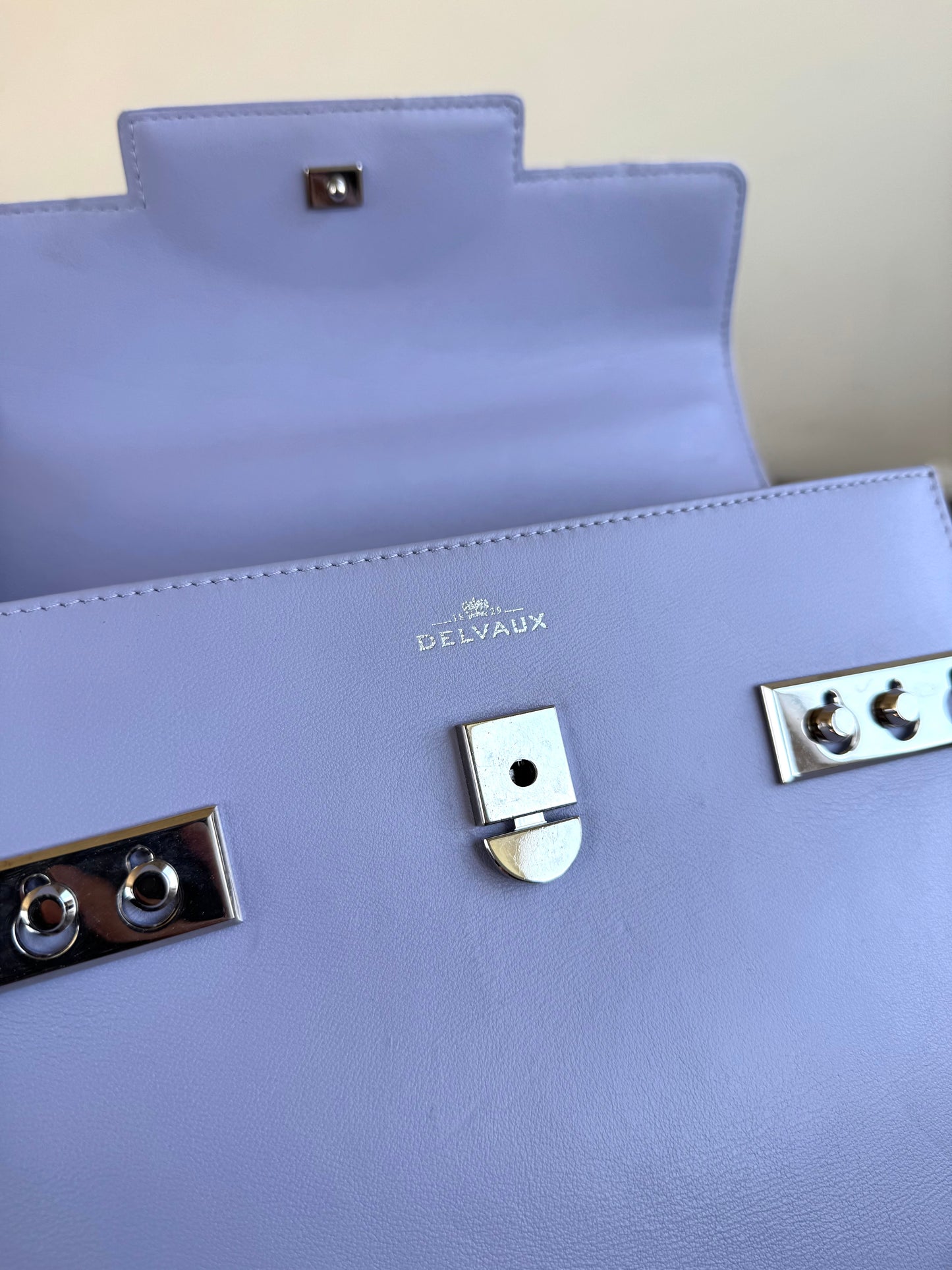 Pre-owned Delvaux Tempête MM Lavender Leather Bag