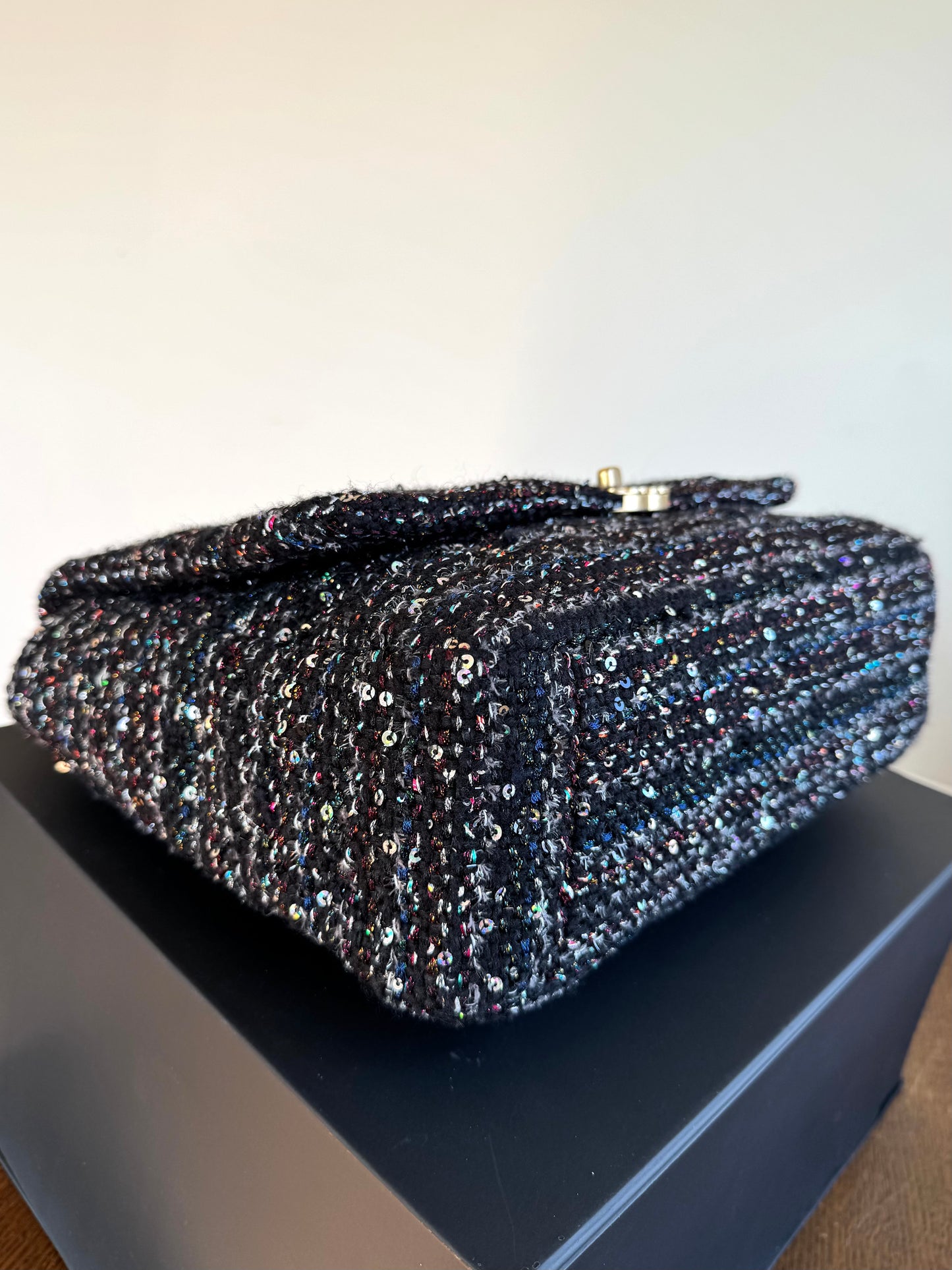 Pre-owned Chanel 19 Maxi Black Tweed Sequins Flap Bag
