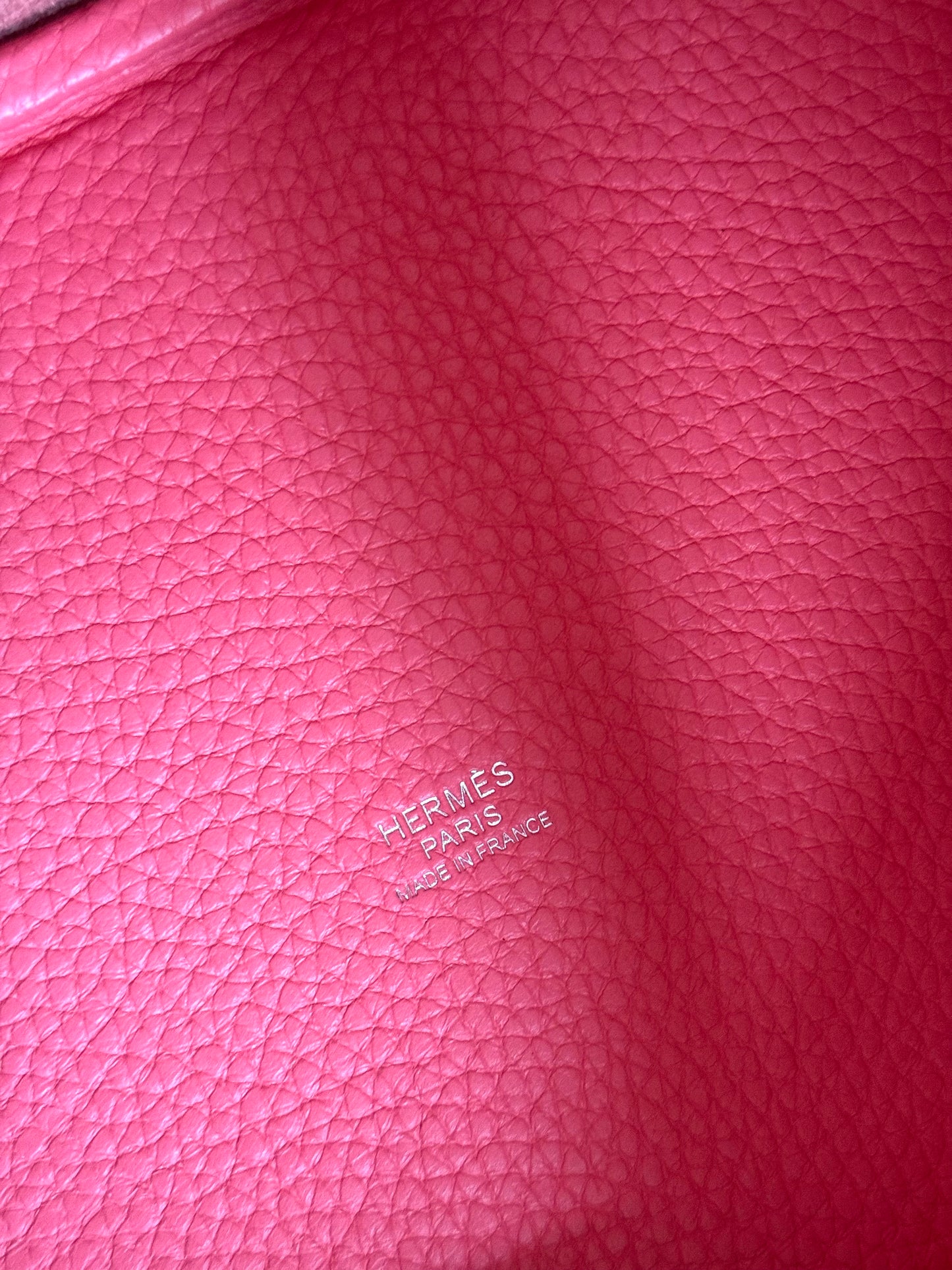 Pre-owned Hermès Picotin 22 Rose Azalee Clemence Handbag