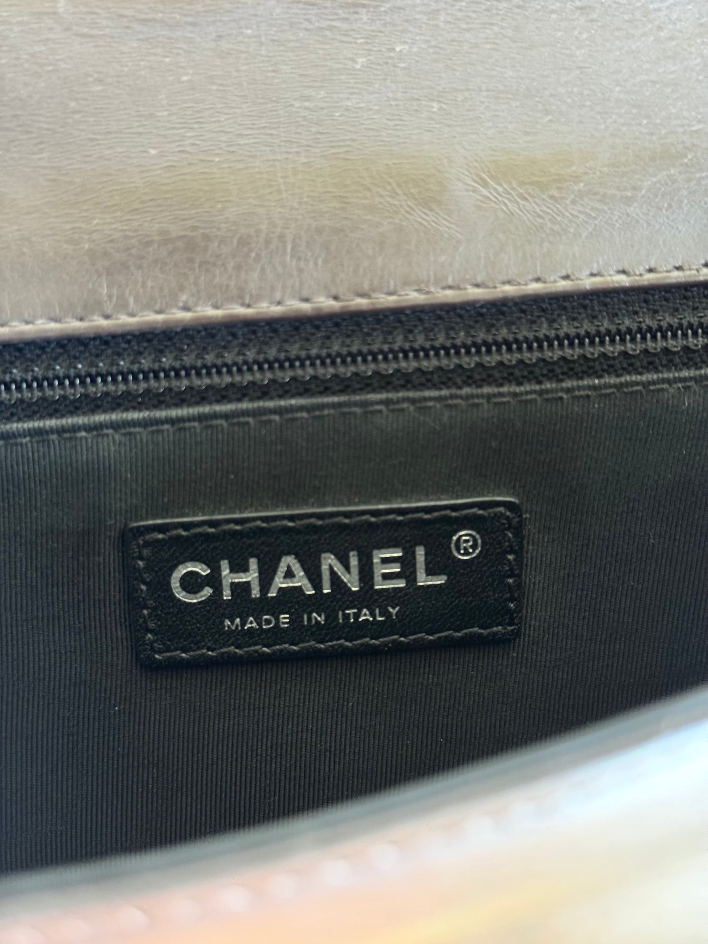 Pre-owned Chanel Boy Medium Brown Black Leather Flap Bag