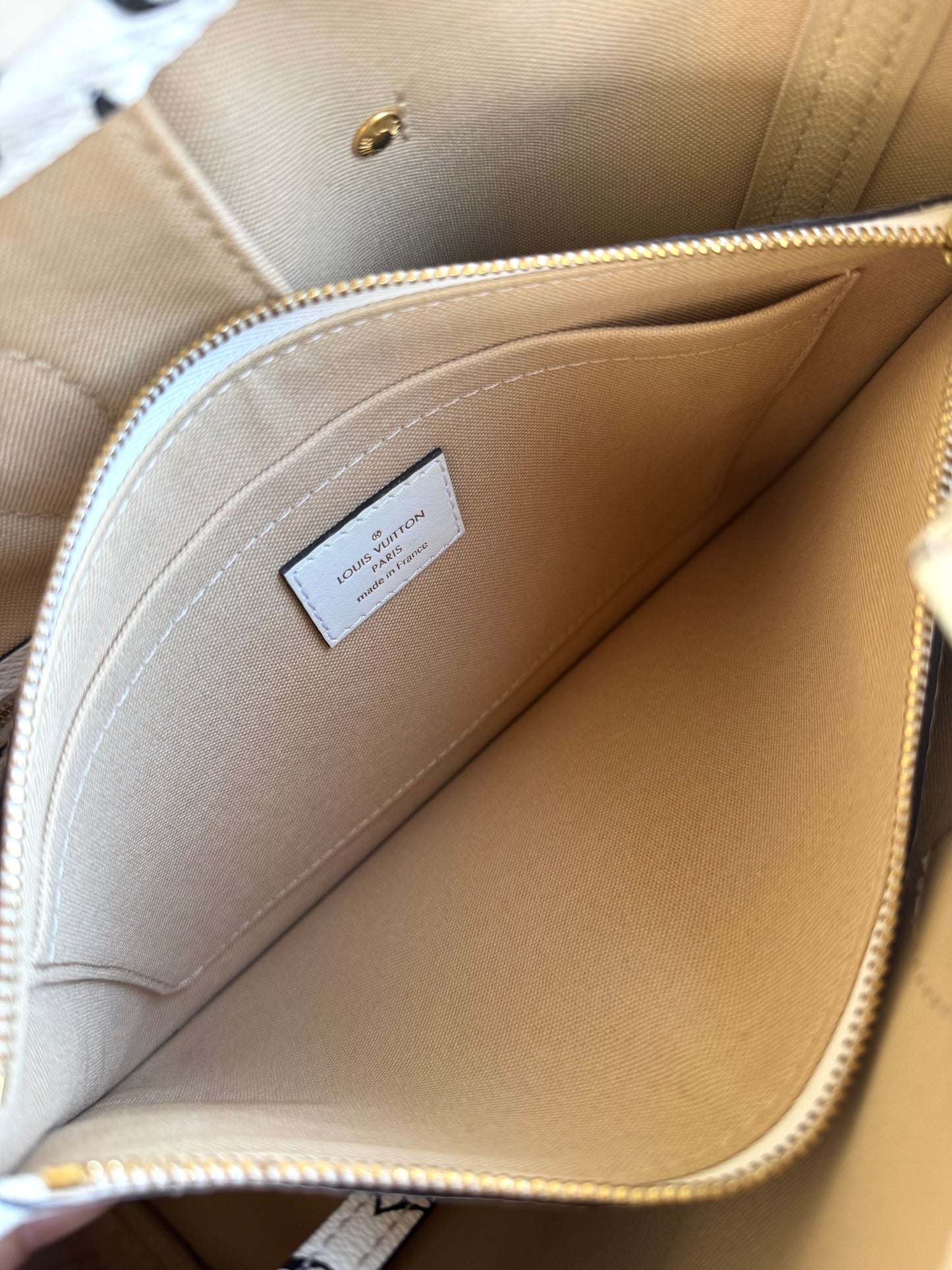 Pre-owned Louis Vuitton Neverfull MM Monogram Giant Kaki Tote Bag