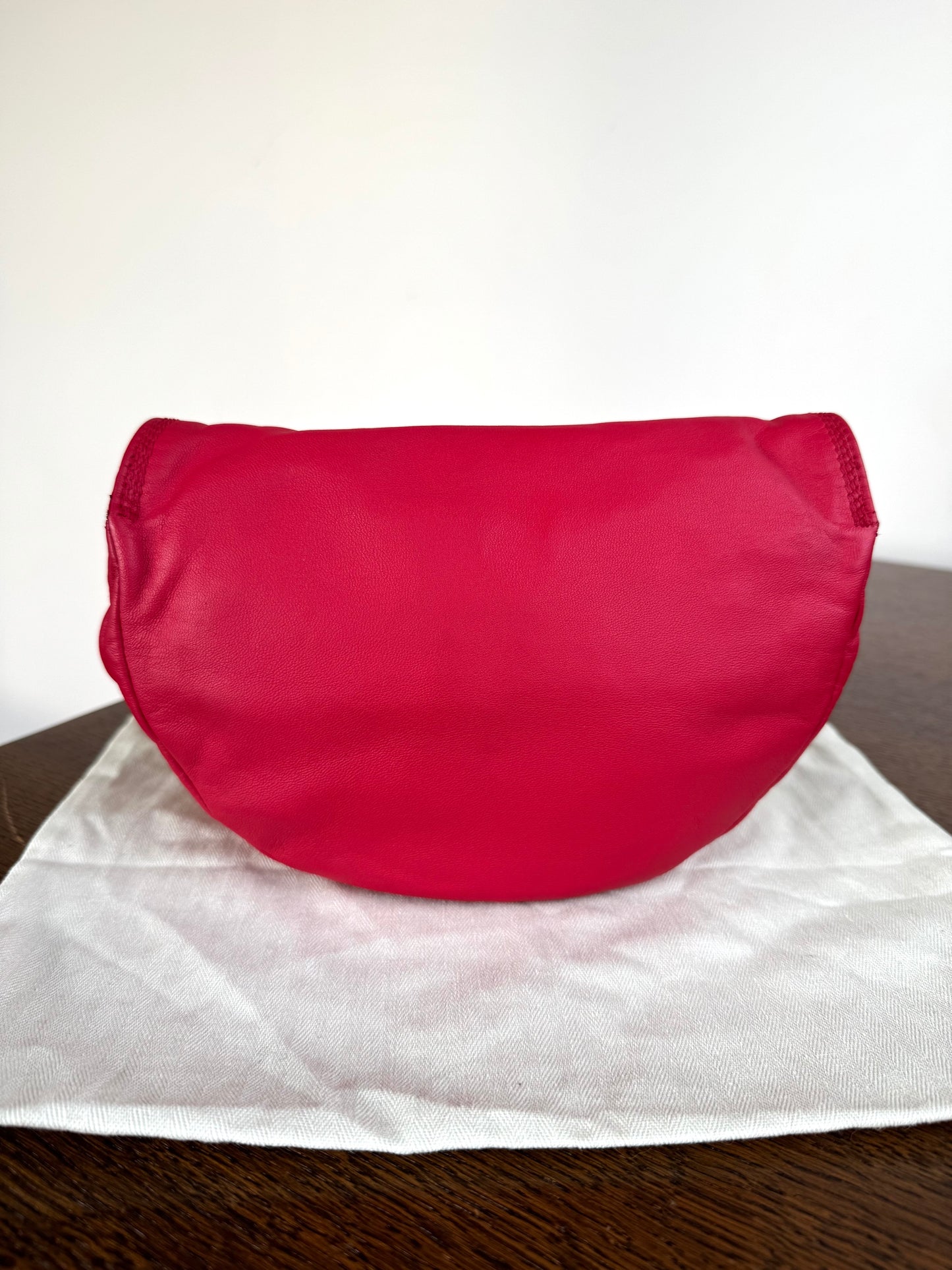 Pre-owned Loewe Red Leather Crossbody Bag