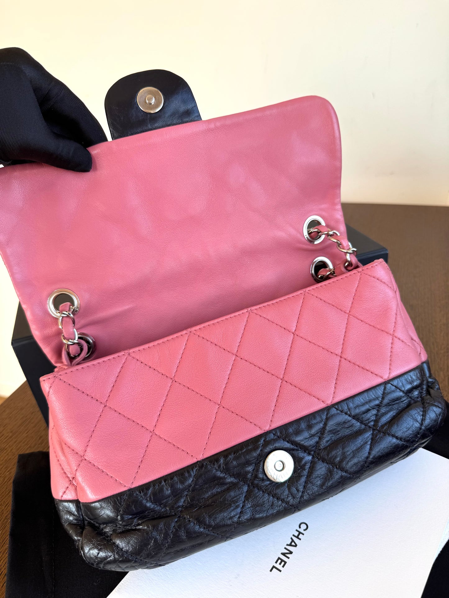 Pre-owned Chanel CC Bicolor Black Pink Medium Leather Flap Bag