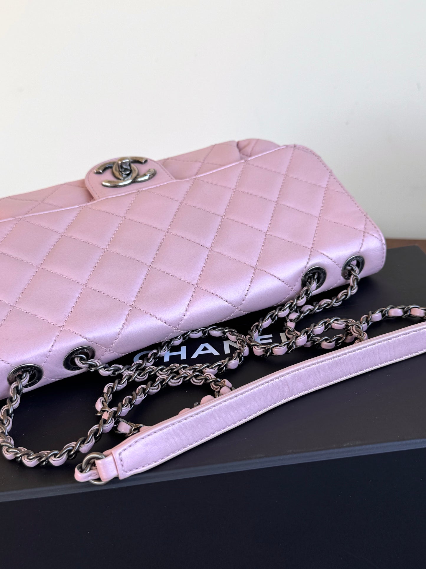 Pre-owned Chanel Coco Pleats Pink Glazed Calfskin Flap Bag