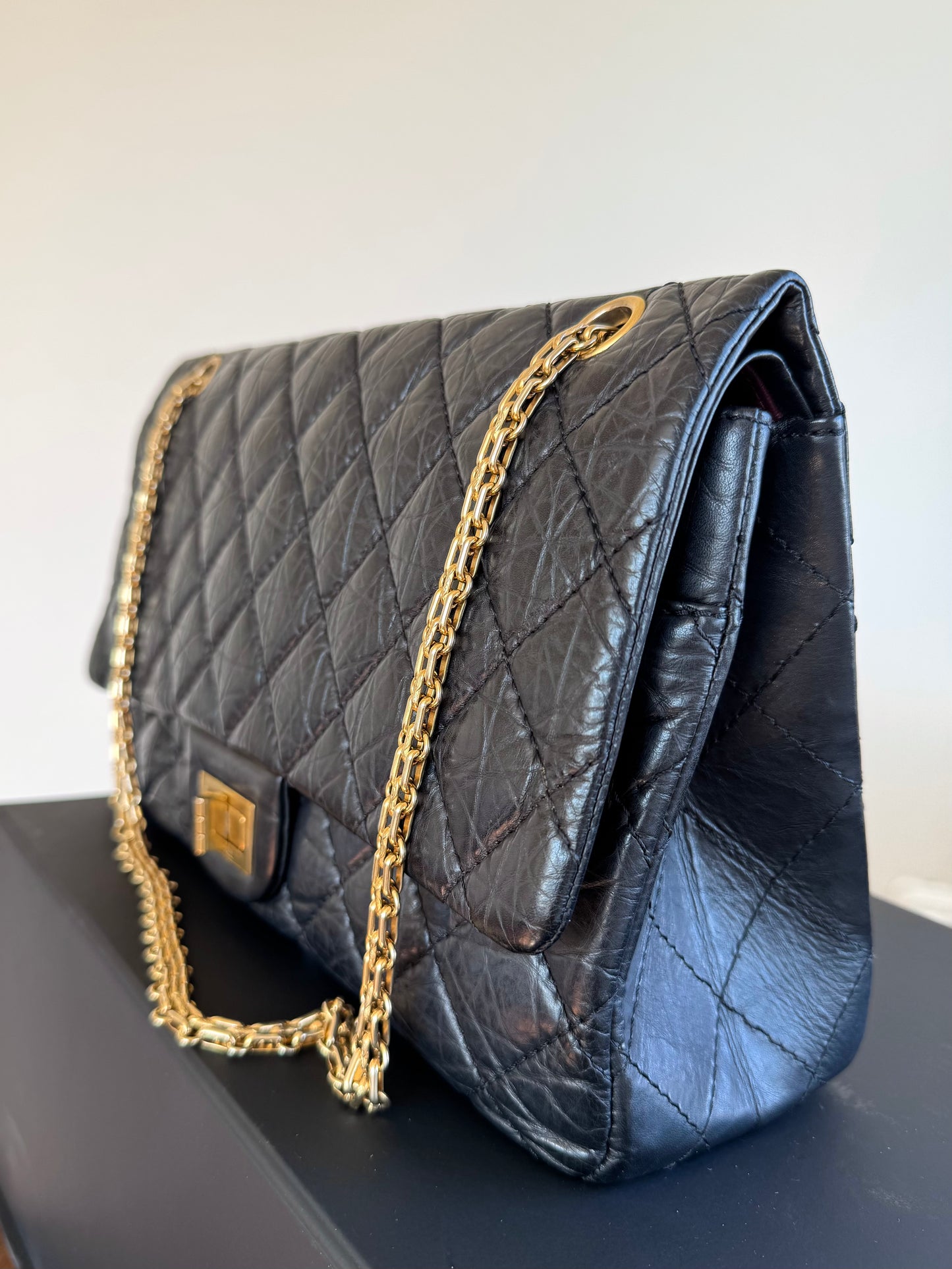 Pre-owned Chanel 2.55 Reissue Maxi 227 Black Calfskin Flap Bag