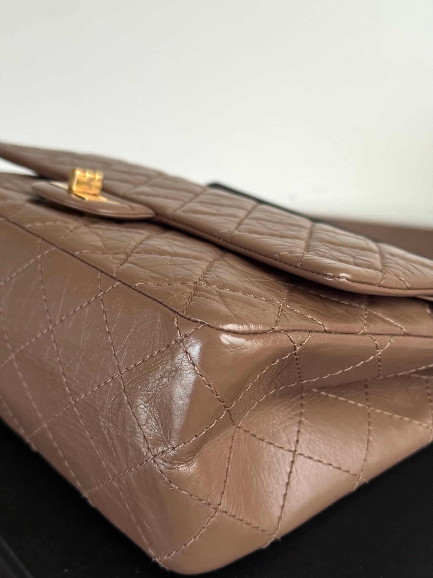 Pre-owned Chanel 2.55 Reissue Large 226 Taupe Leather Flap Bag