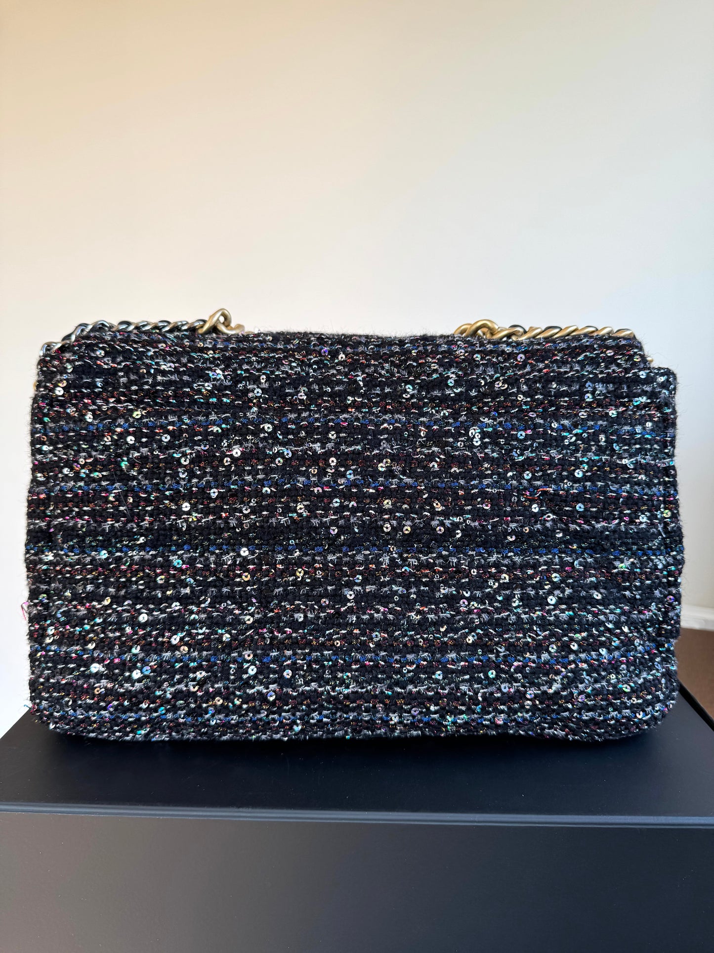 Pre-owned Chanel 19 Maxi Black Tweed Sequins Flap Bag