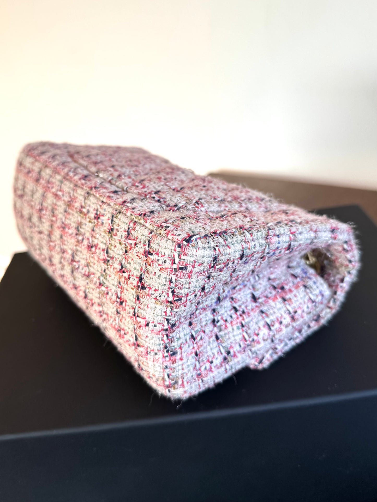 Pre-owned Chanel 2.55 Mini 224 Rose Tweed Flap Bag