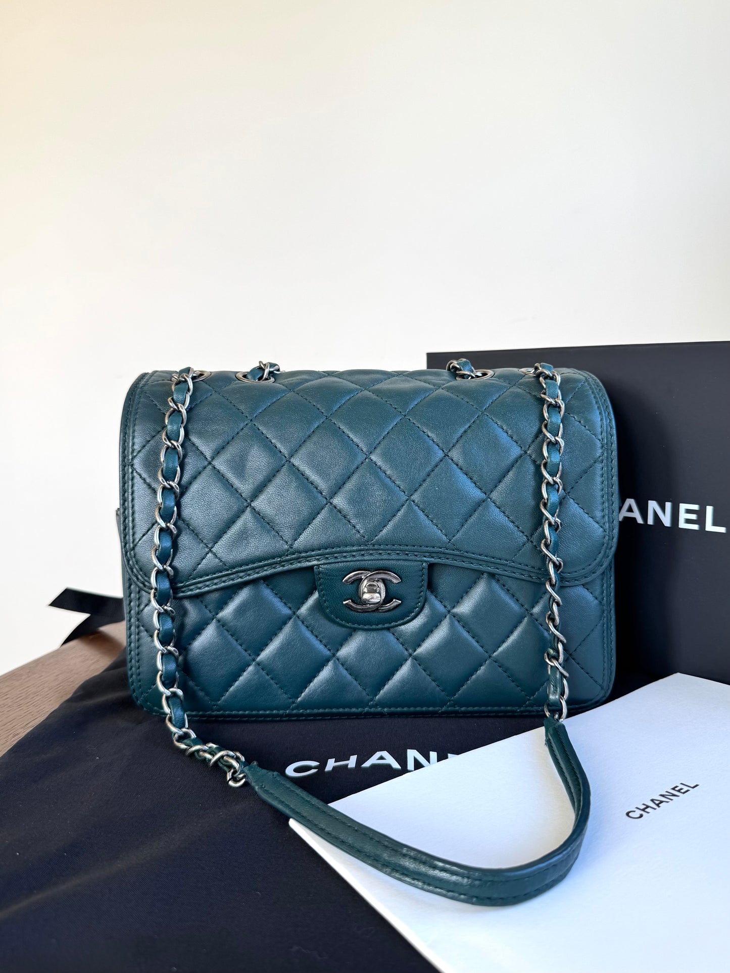 Pre-owned Chanel CC Dark Green Leather Flap Bag