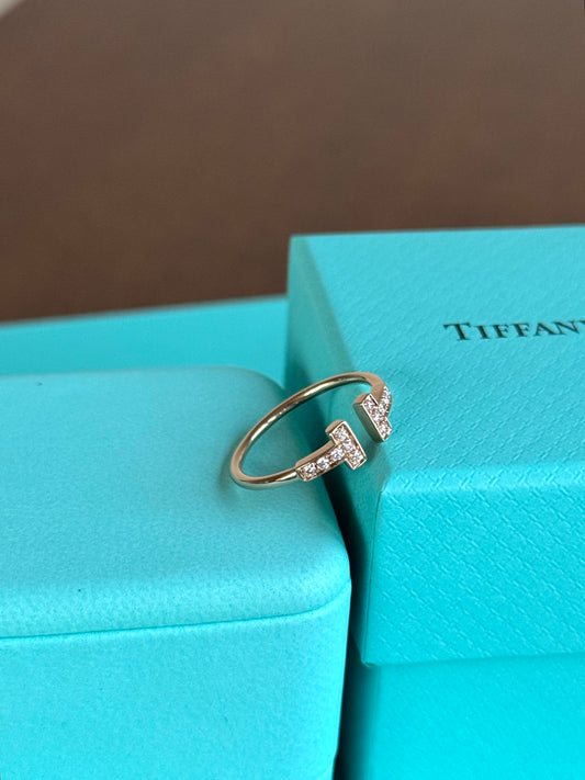 Pre-owned Tiffany & Co. T Diamond 18k Gold Wire Ring