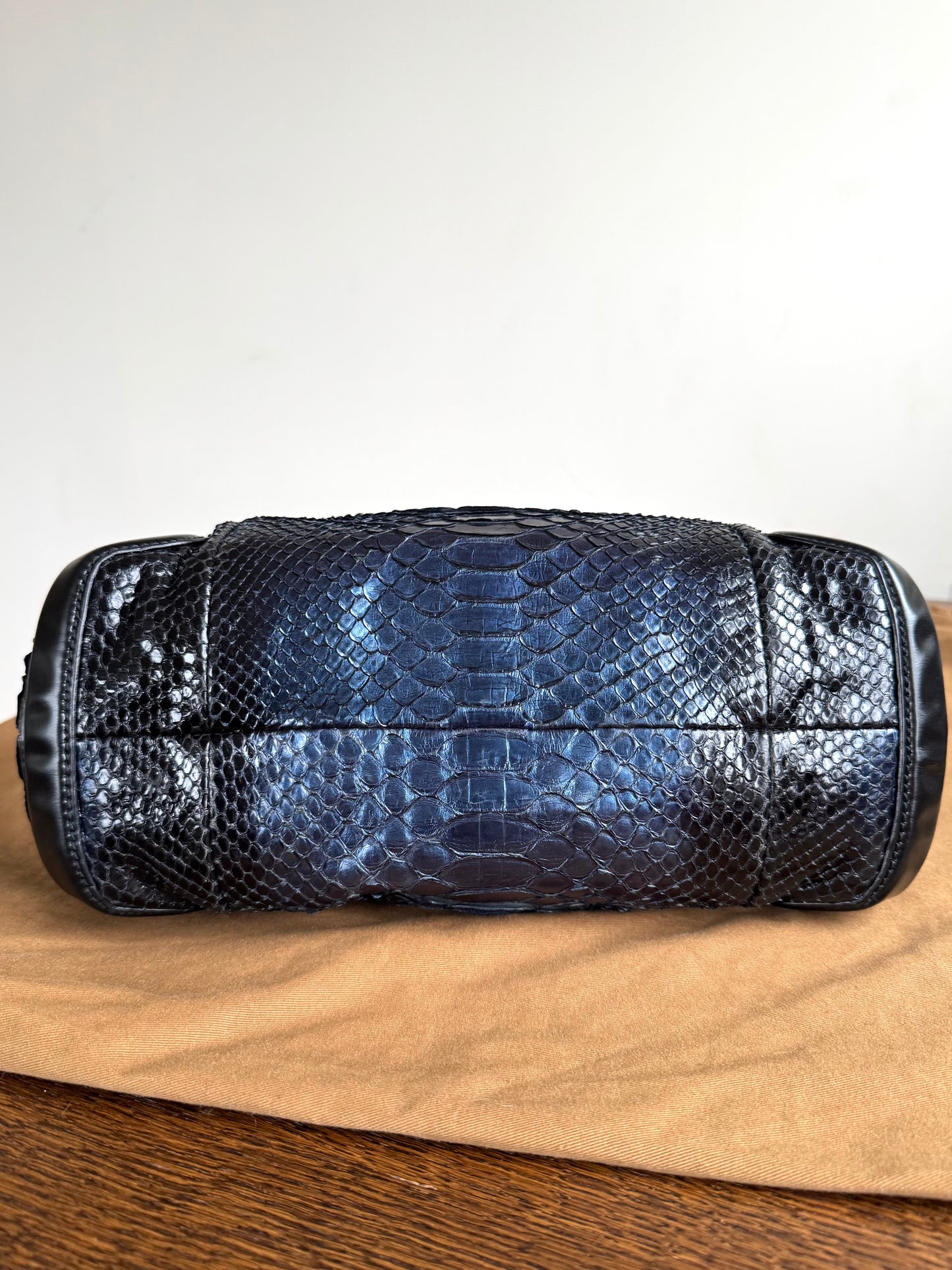Pre-owned Gucci Galaxy Python Metallic Blue Hobo Bag