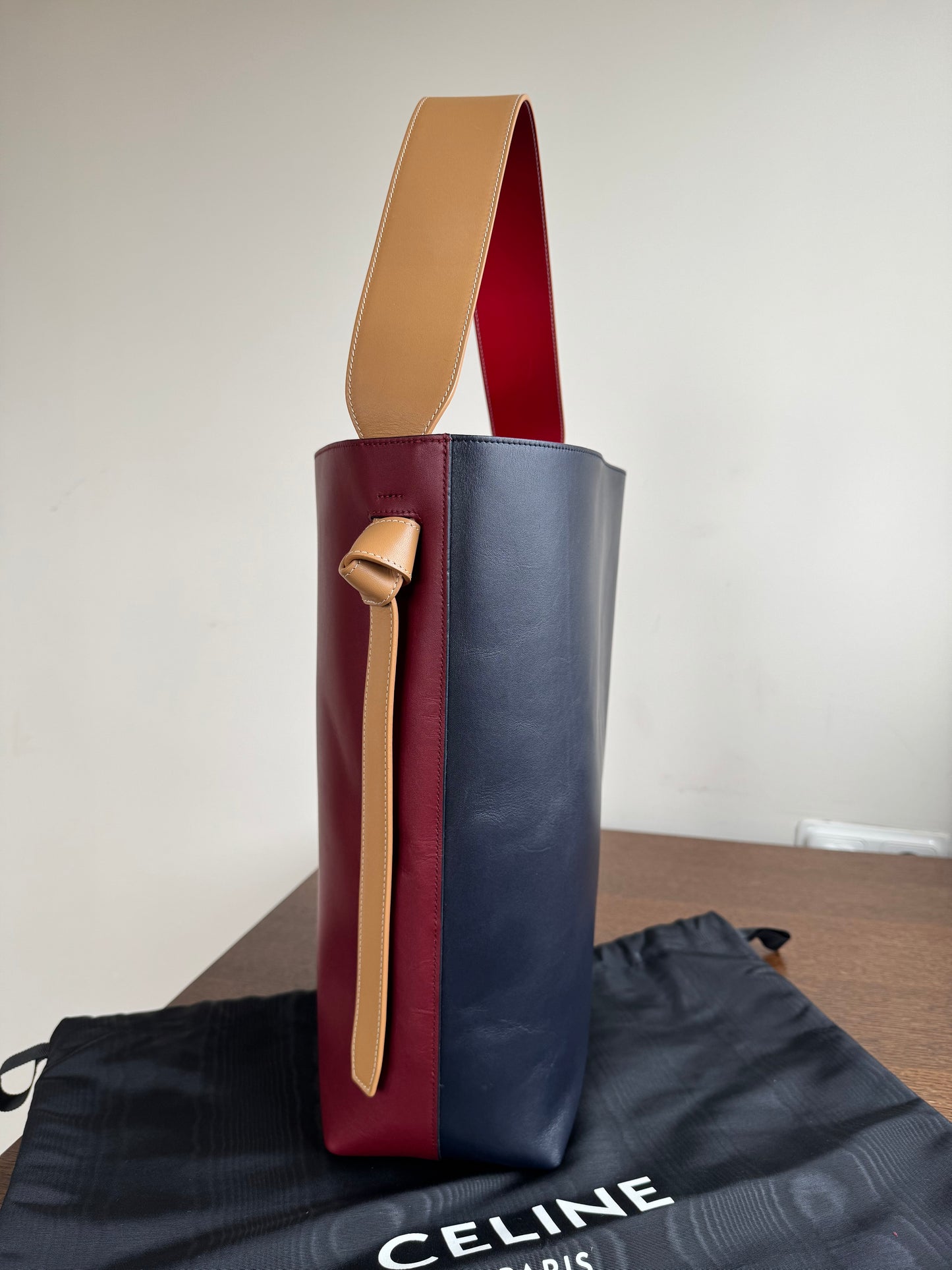 Pre-owned Céline Twisted Cabas Multicolor Leather Tote Bag