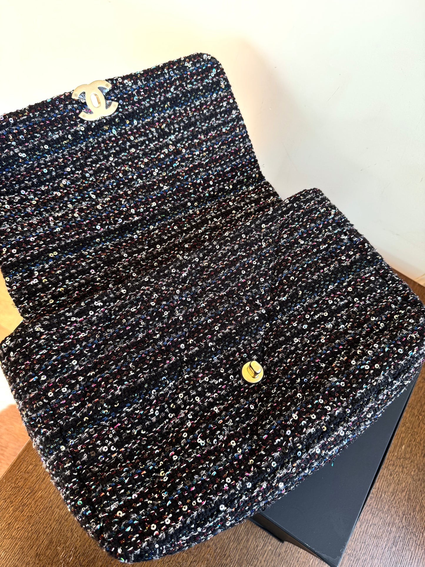 Pre-owned Chanel 19 Maxi Black Tweed Sequins Flap Bag