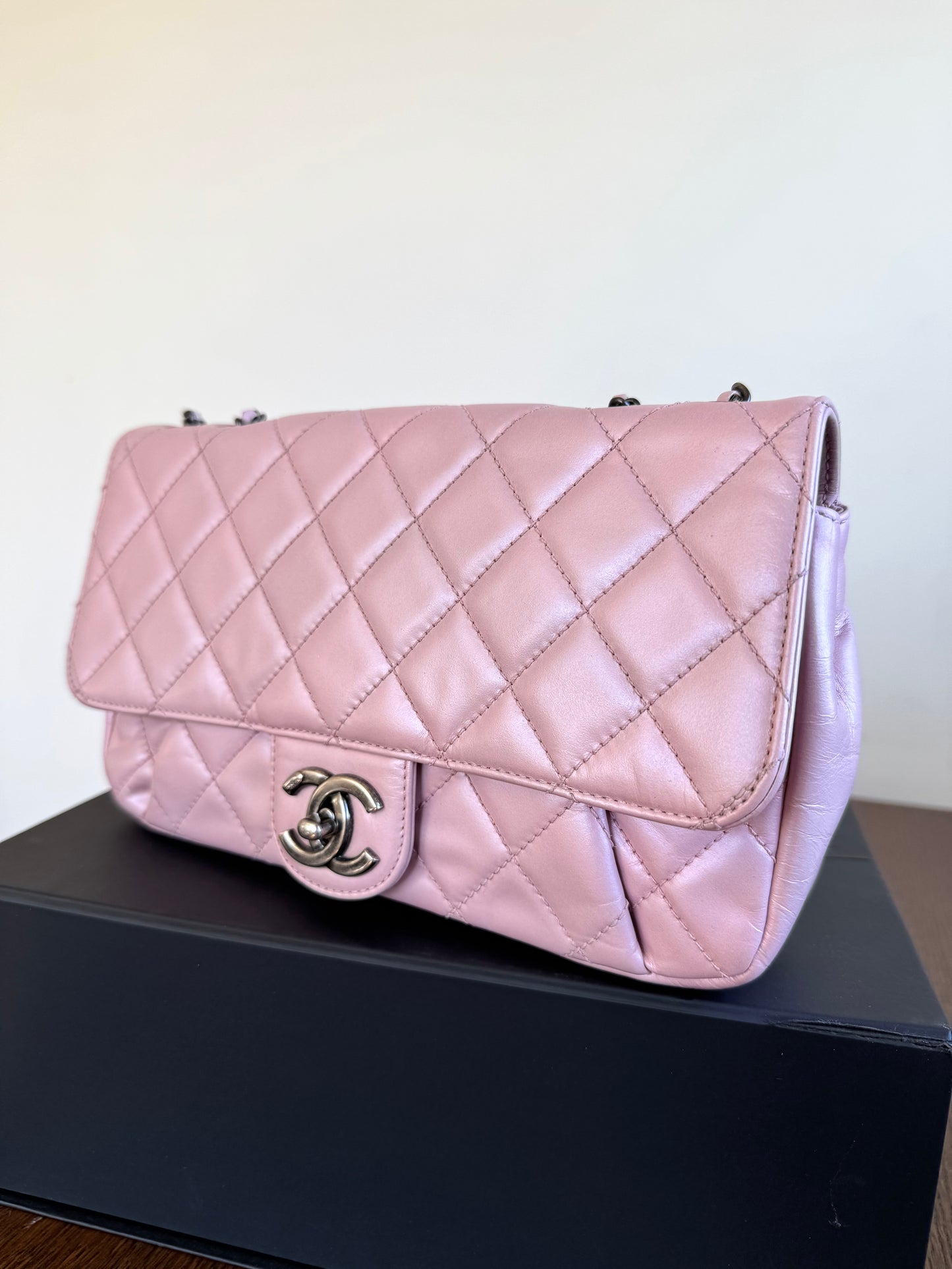 Pre-owned Chanel Coco Pleats Pink Glazed Calfskin Flap Bag