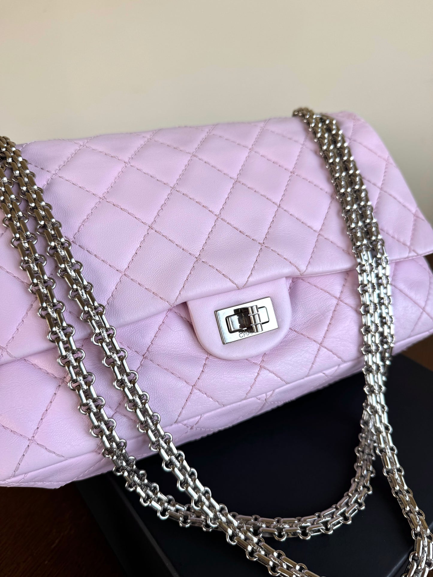 Pre-owned Chanel 2.55 Reissue 226 Large Pink Leather Flap Bag