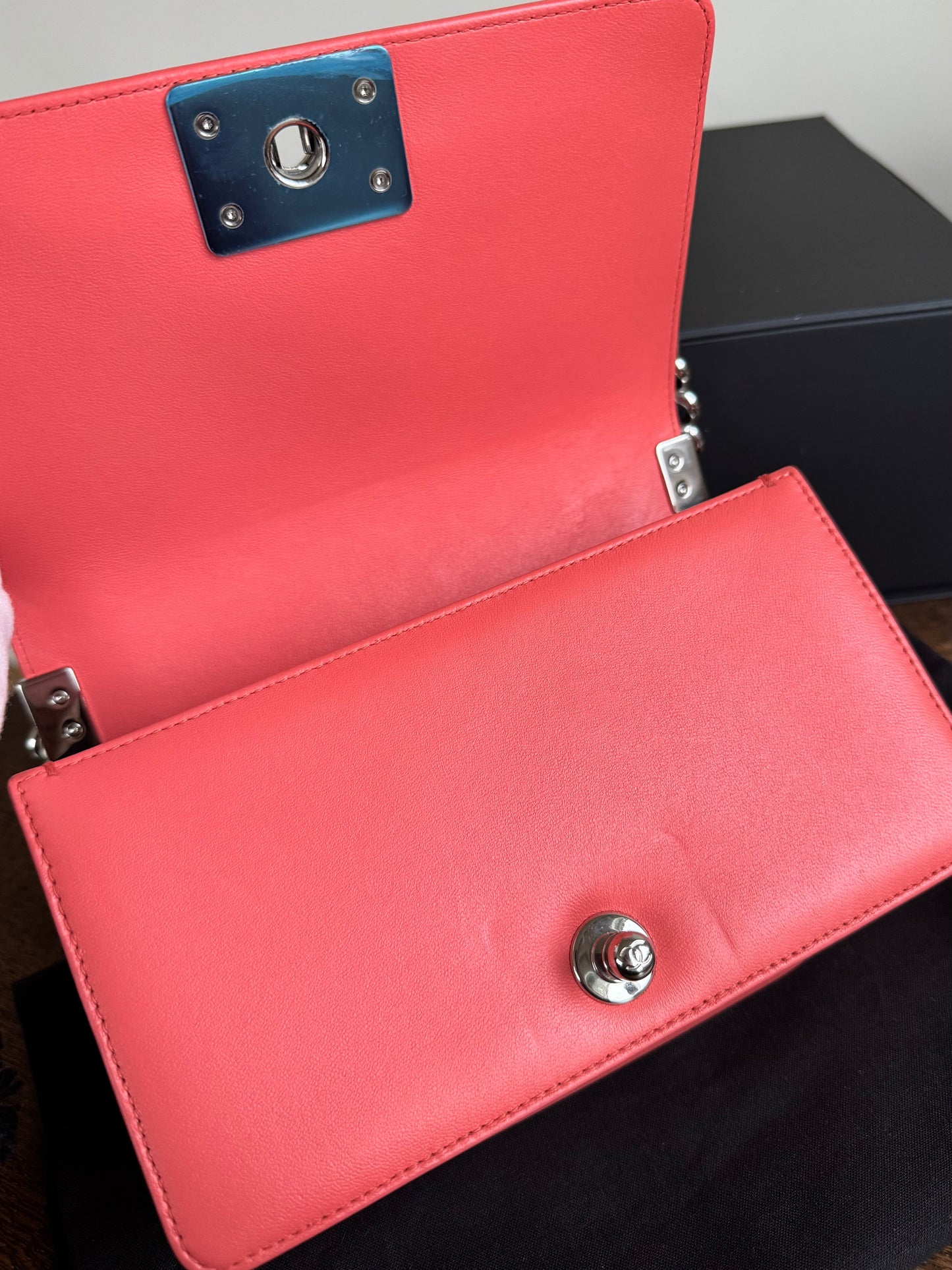Pre-owned Chanel Boy Small Salmon Pink Tweed Leather Bag