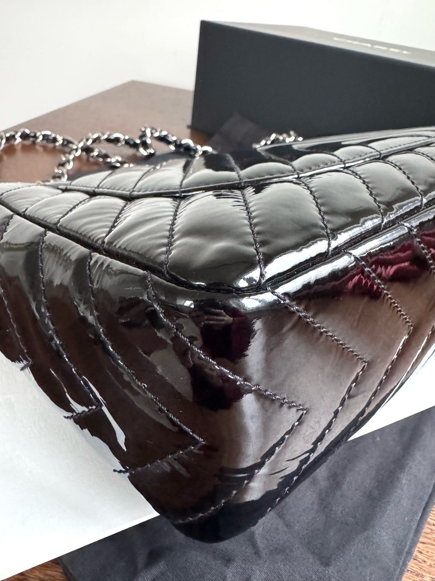 Pre-owned Chanel Classic Jumbo Black Patent Leather Flap Bag