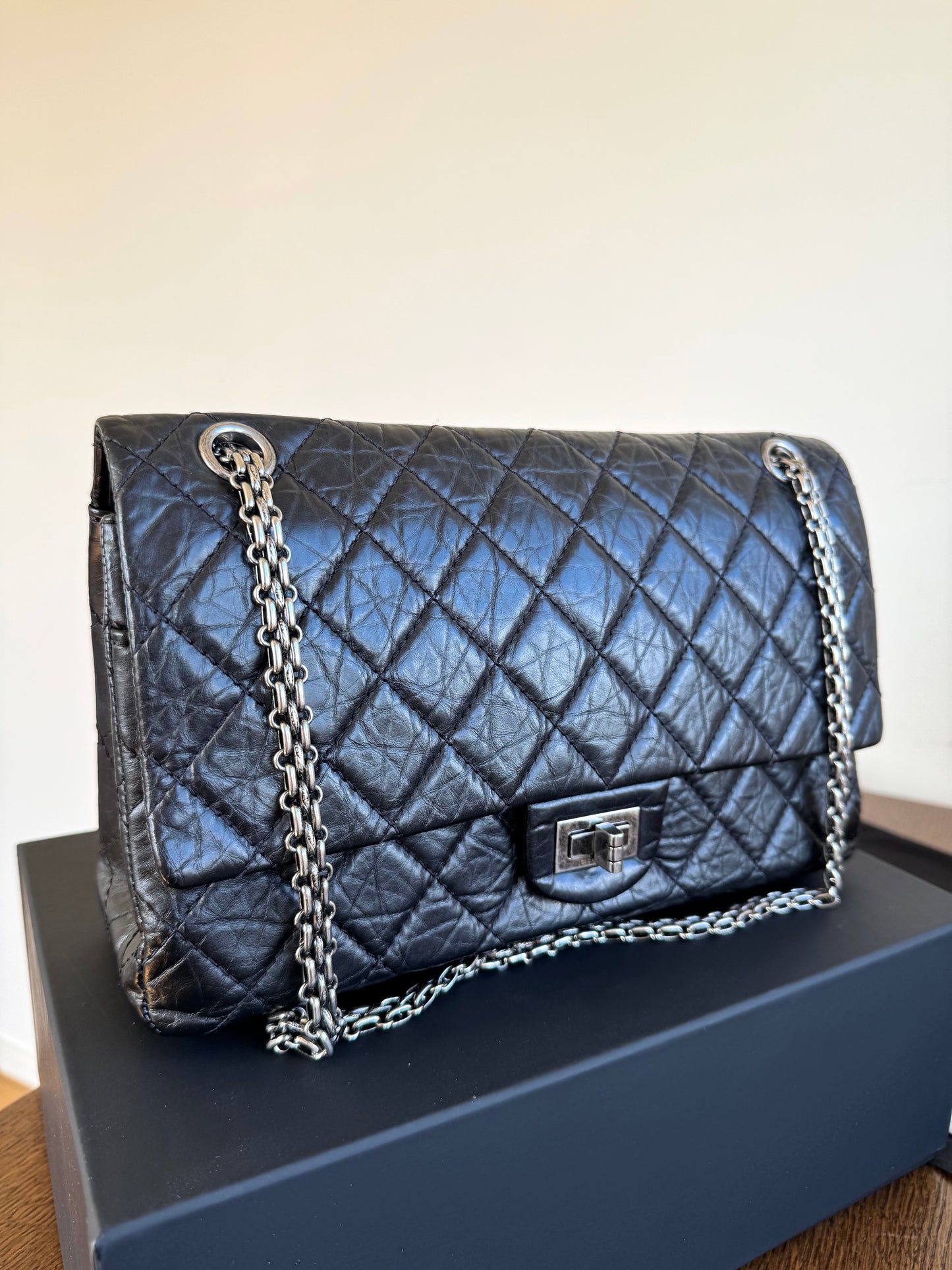 Pre-owned Chanel 2.55 Reissue Large 226 Black Calfskin Flap Bag