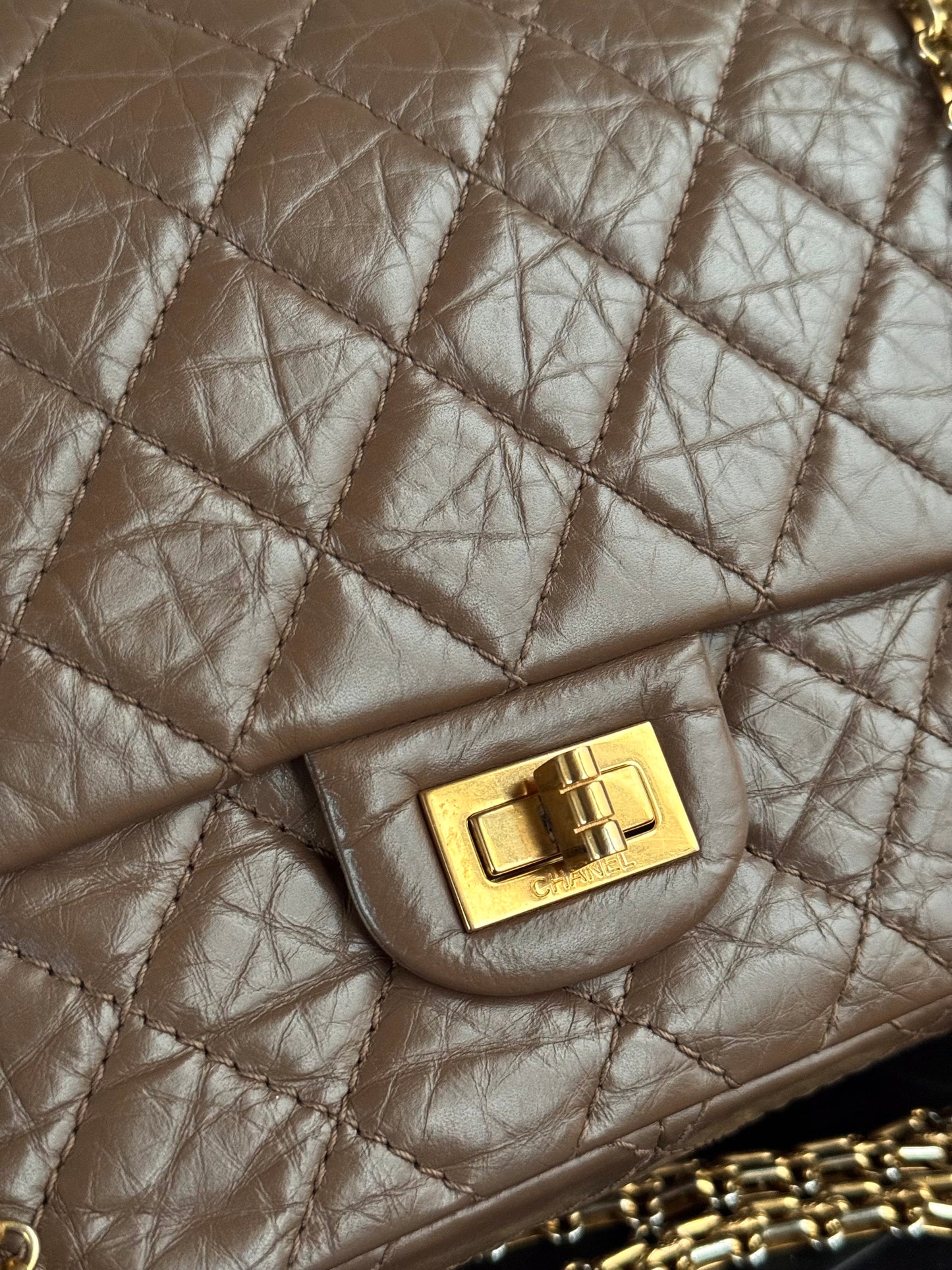Pre-owned Chanel 2.55 Reissue Large 226 Taupe Leather Flap Bag