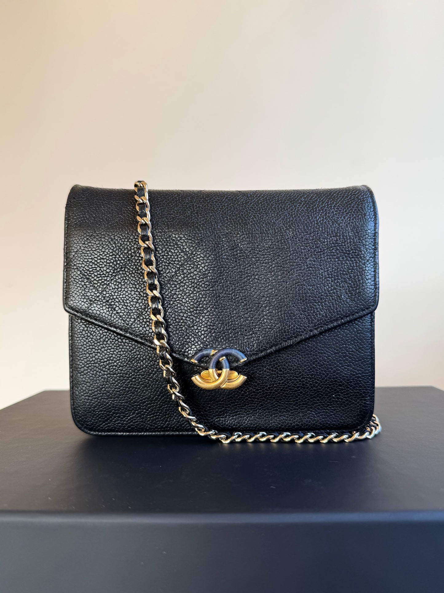 Pre-owned Chanel Thread Around Black Caviar WOC Bag