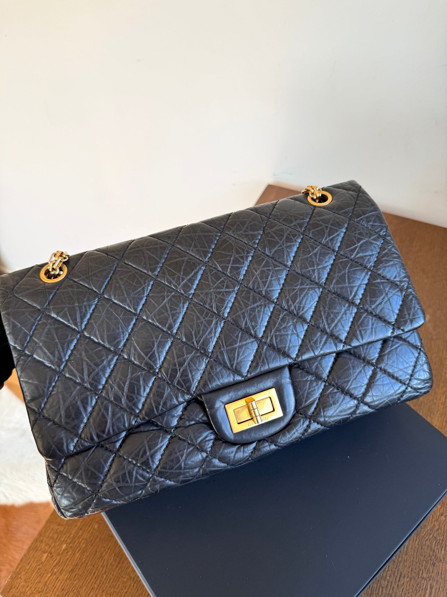 Pre-owned Chanel 2.55 Reissue Maxi 227 Black Calfskin Flap Bag