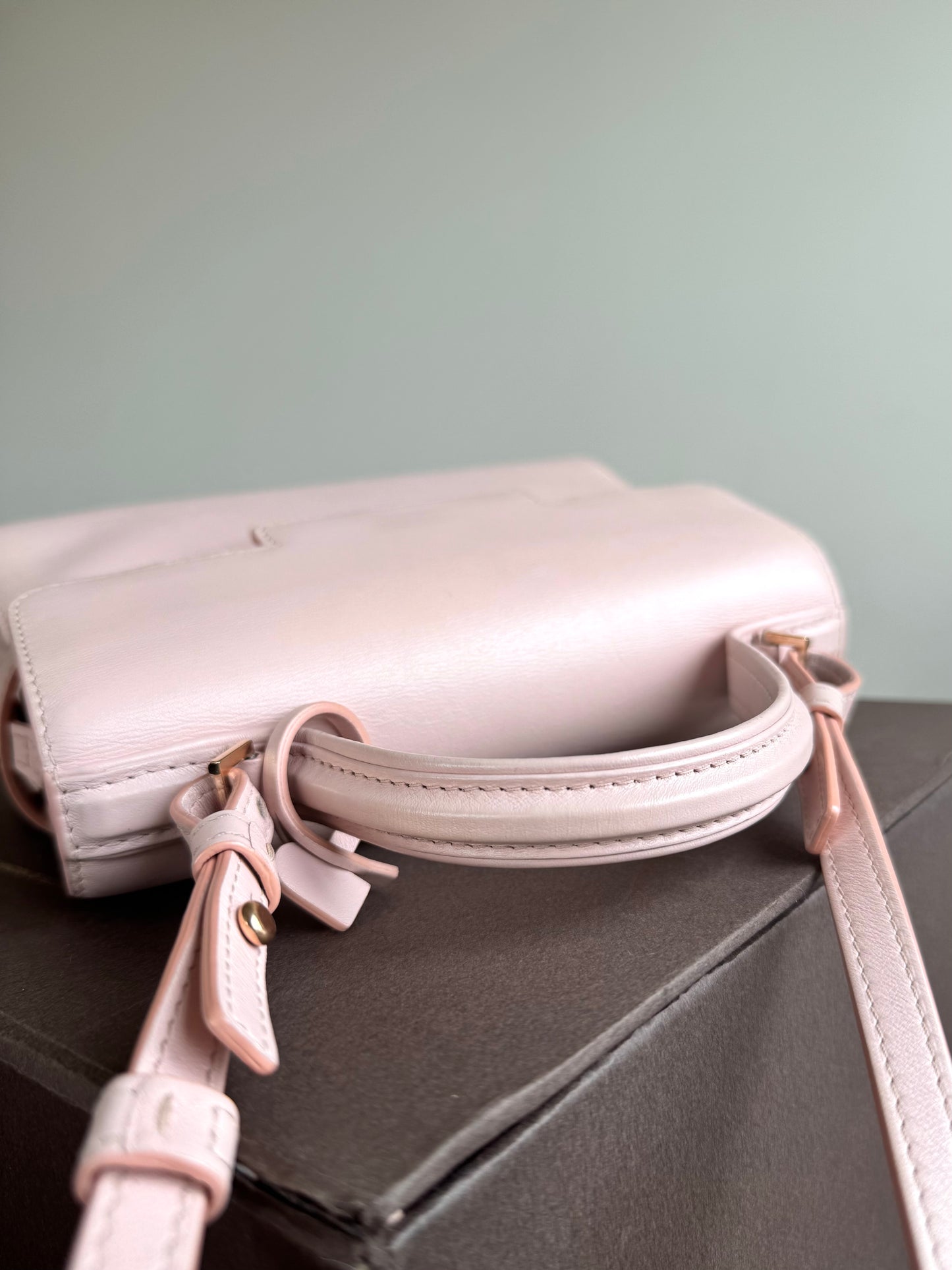 Pre-owned Delvaux Tempête PM Nude Rose Calfskin Bag
