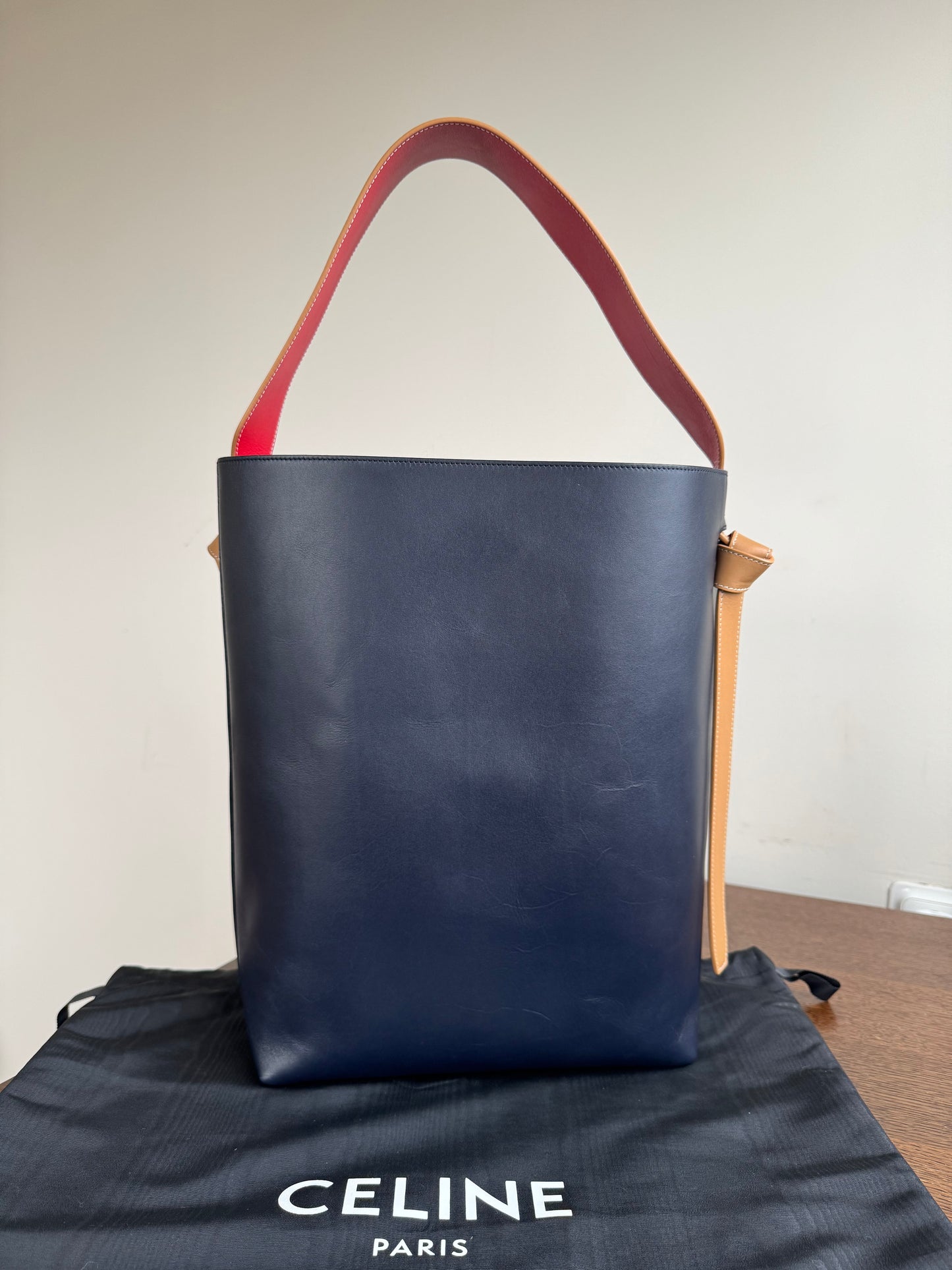 Pre-owned Céline Twisted Cabas Multicolor Leather Tote Bag