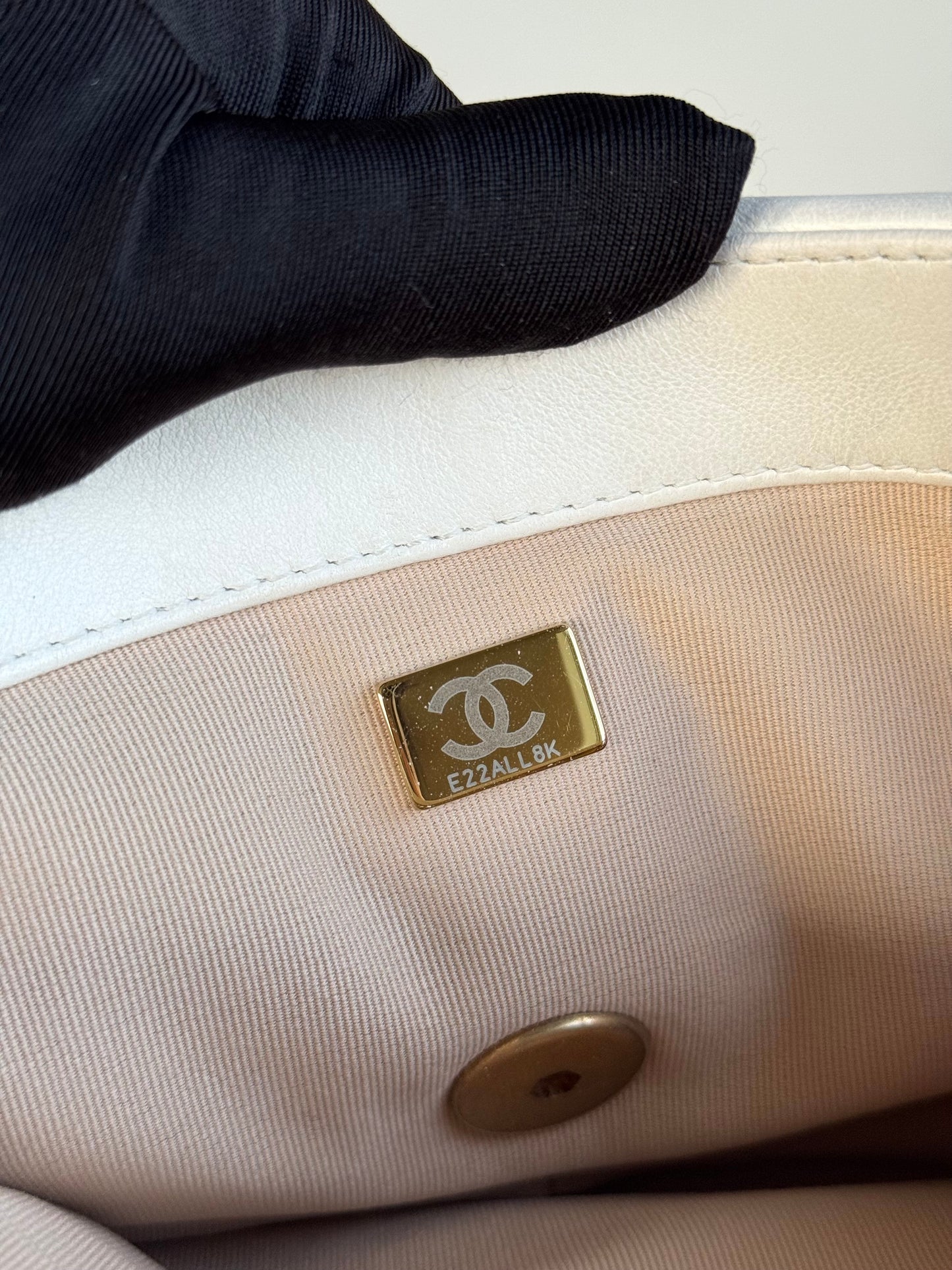 Pre-owned Chanel 19 Small White Lambskin Flap Bag