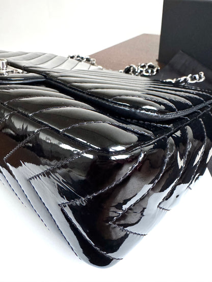 Pre-owned Chanel Classic Jumbo Black Patent Leather Flap Bag