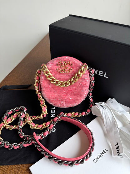 Pre-owned Chanel 19 Round Pink Clutch With Chain