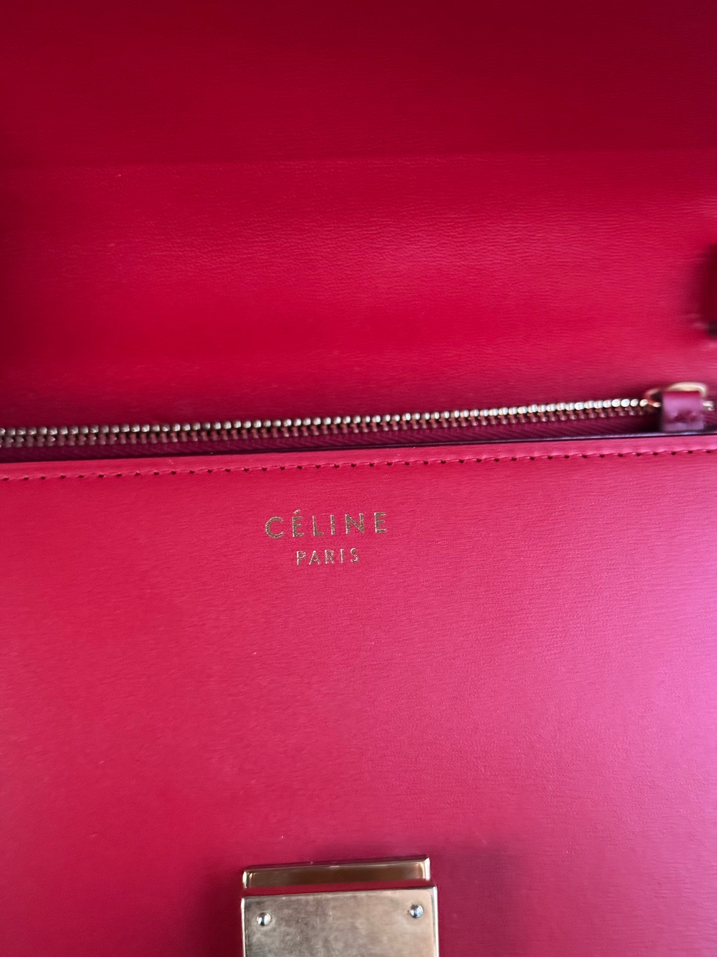 Pre-owned Celine Classic Box Medium Red Leather Bag