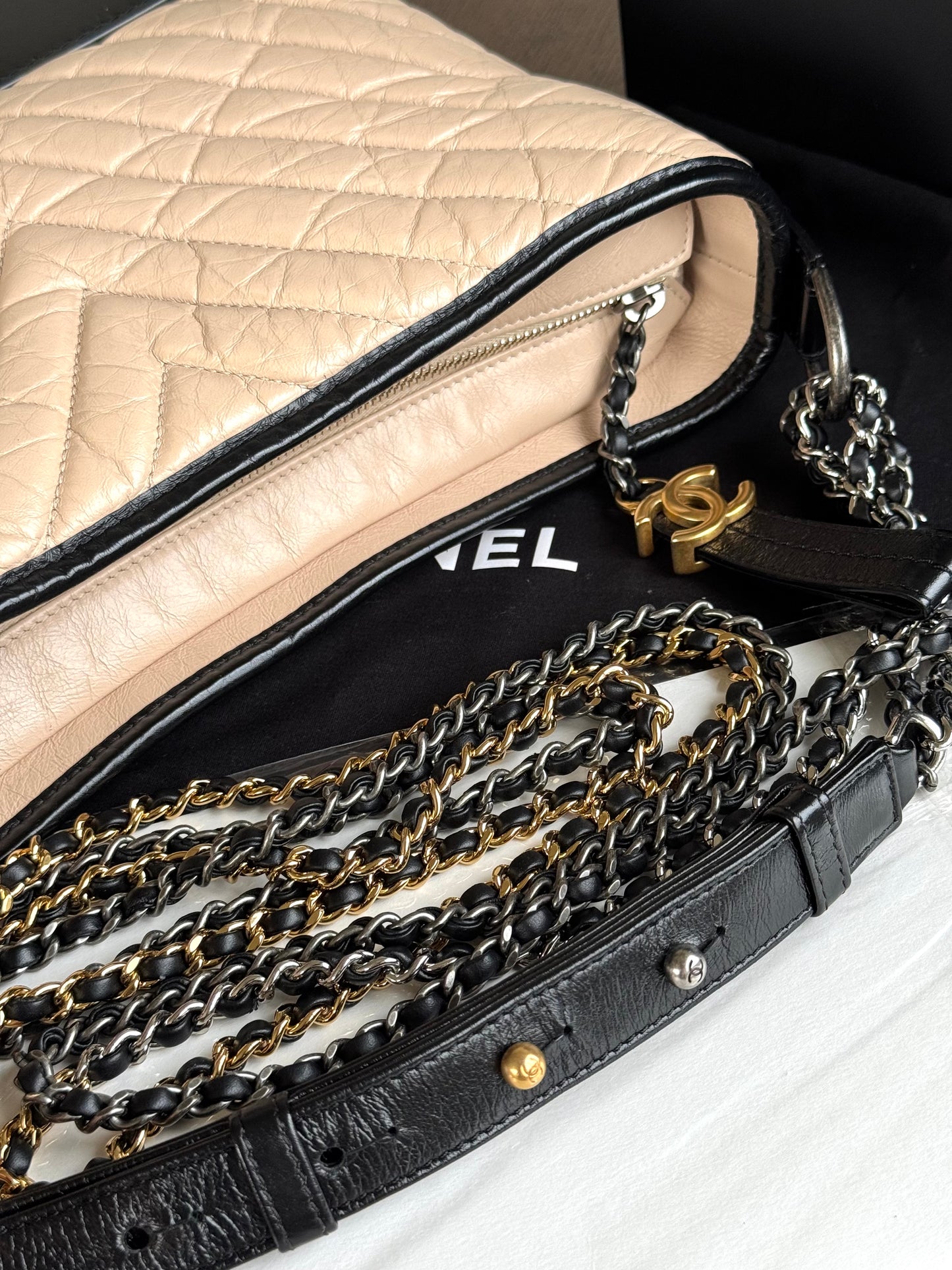 Pre-owned Chanel Gabrielle Medium V-Stitch Beige Black Leather Hobo Bag