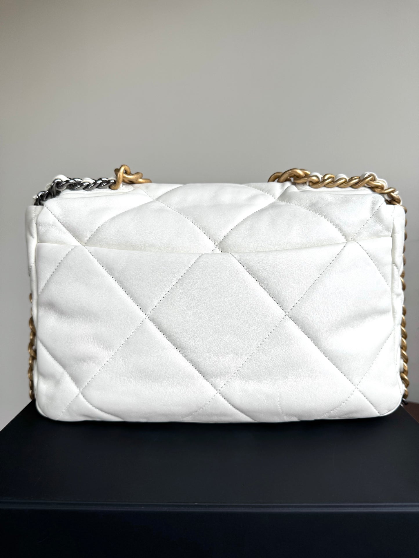 Pre-owned Chanel 19 Large White Lambskin Flap Bag