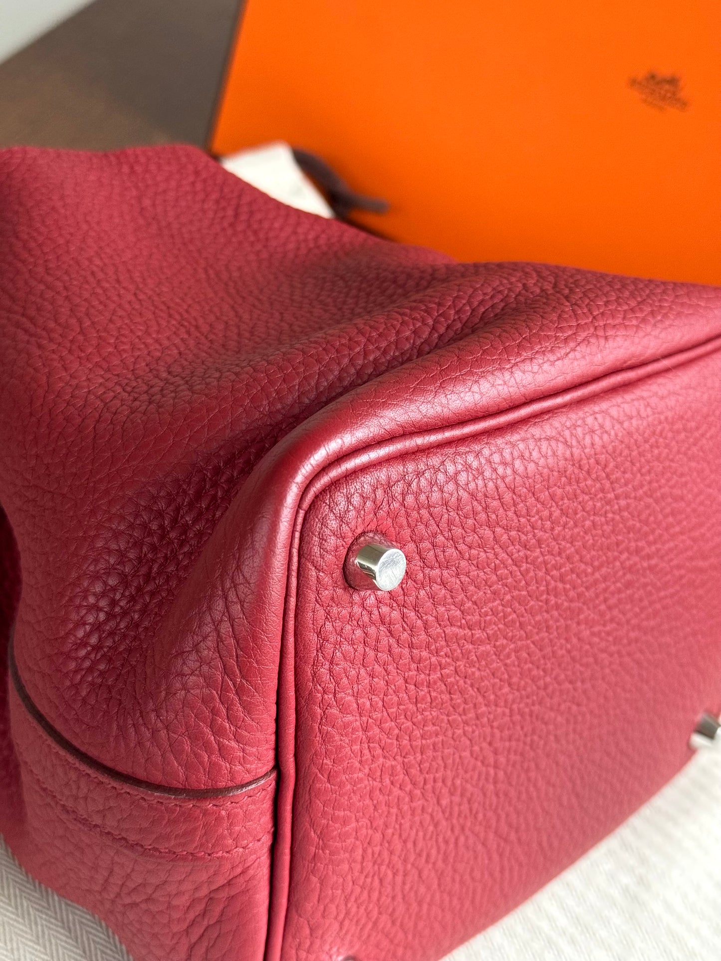 Pre-owned Hermès Picotin 18 Clemence Rouge Grenade Handle Bag
