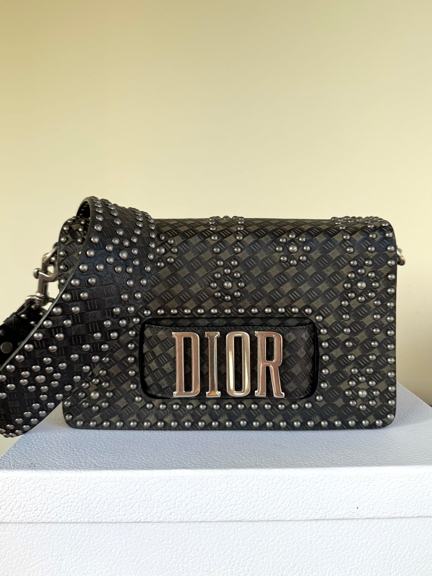 Pre-owned Dior Dio(r)evolution Studded Black Leather Flap Bag
