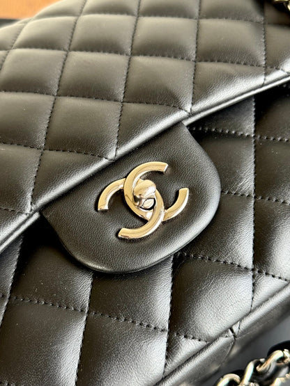 Pre-owned Chanel Timeless Classic Jumbo Black Lambskin Flap Bag