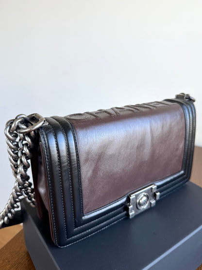 Pre-owned Chanel Boy Medium Brown Black Leather Flap Bag