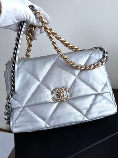Pre-owned Chanel 19 Large Silver Lambskin Flap Bag