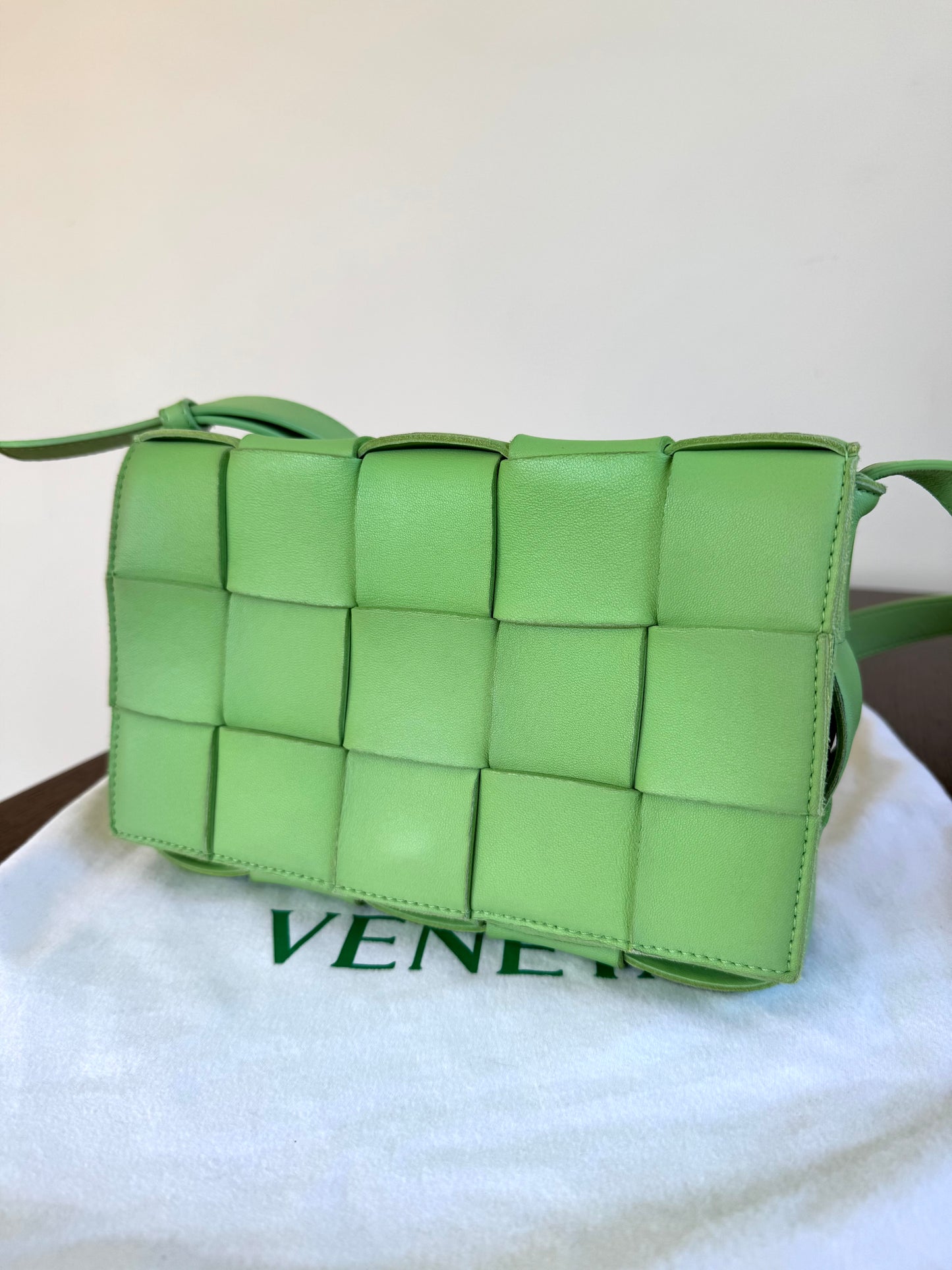 Pre-owned Bottega Veneta Cassette Green Lambskin Flap Bag
