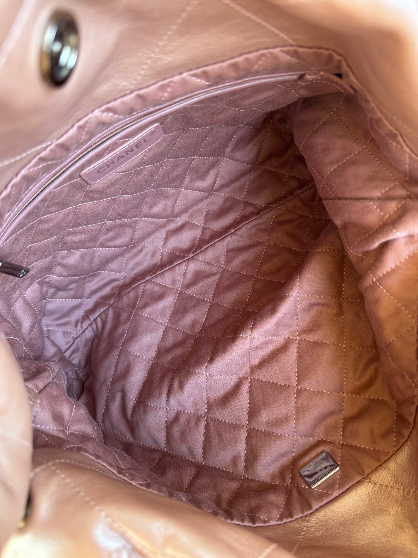 Pre-owned Chanel 22 Small Rose Gold Leather Tote Bag Limited Color