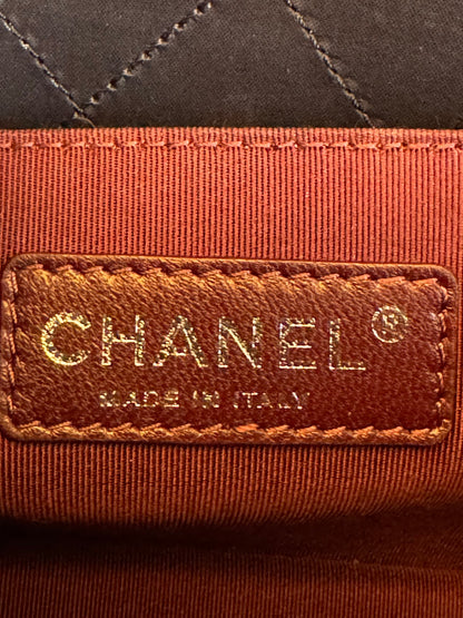Pre-owned Chanel Boy Medium Shearling Navy White Flap Bag