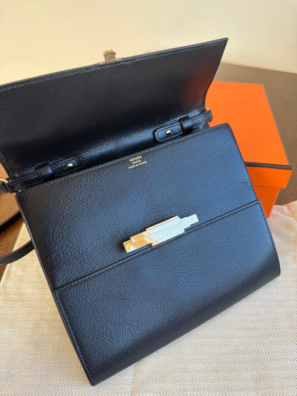 Pre-owned Hermès Cinhetic To Go Black Chèvre Mysore Bag