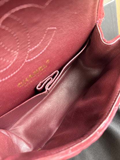 Pre-owned Chanel 2.55 Reissue Small 224 Burgundy Suede Flap Bag
