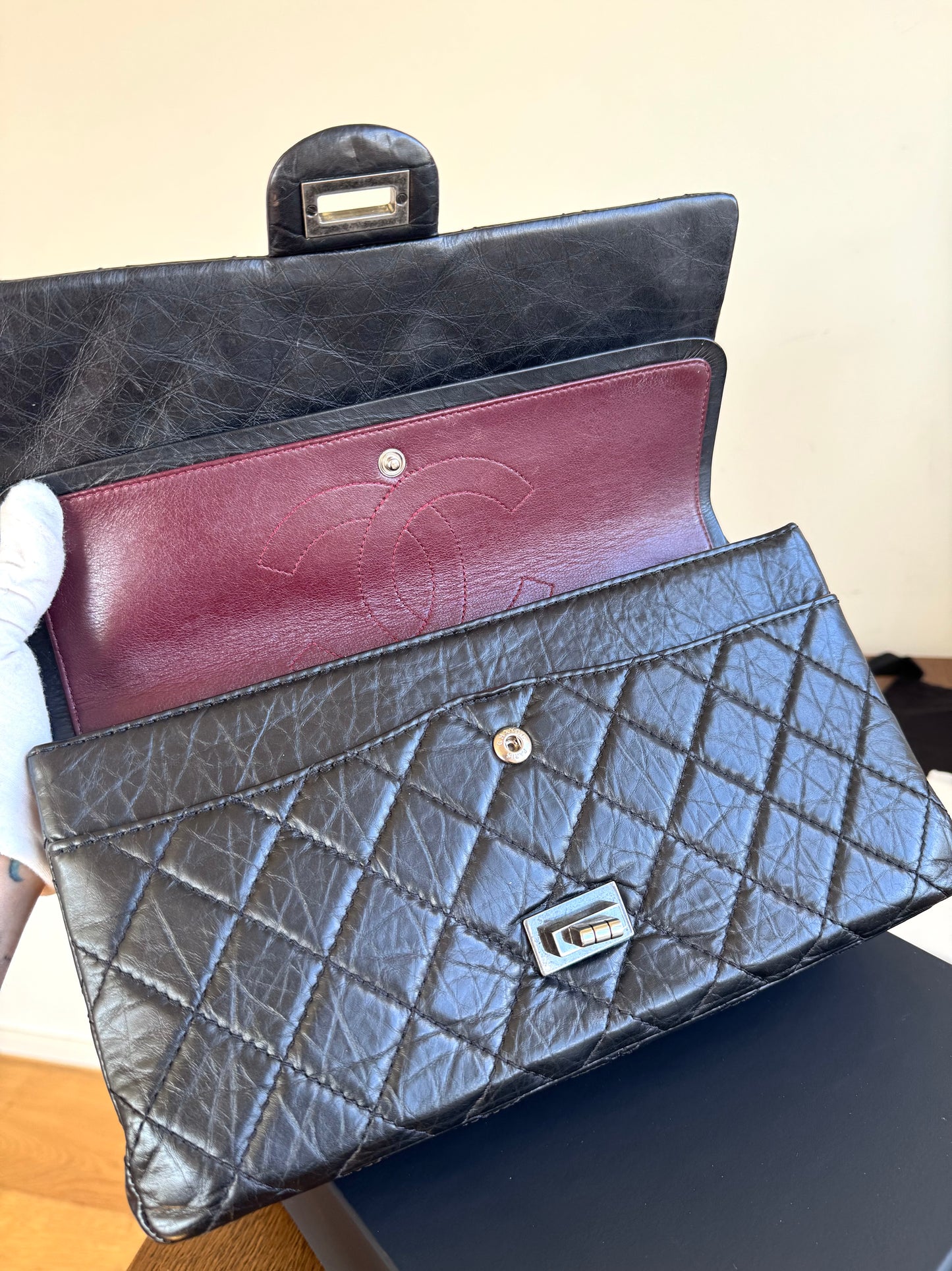 Pre-owned Chanel 2.55 Reissue Large 226 Black Calfskin Flap Bag