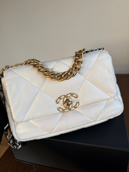 Pre-owned Chanel 19 Small White Lambskin Flap Bag